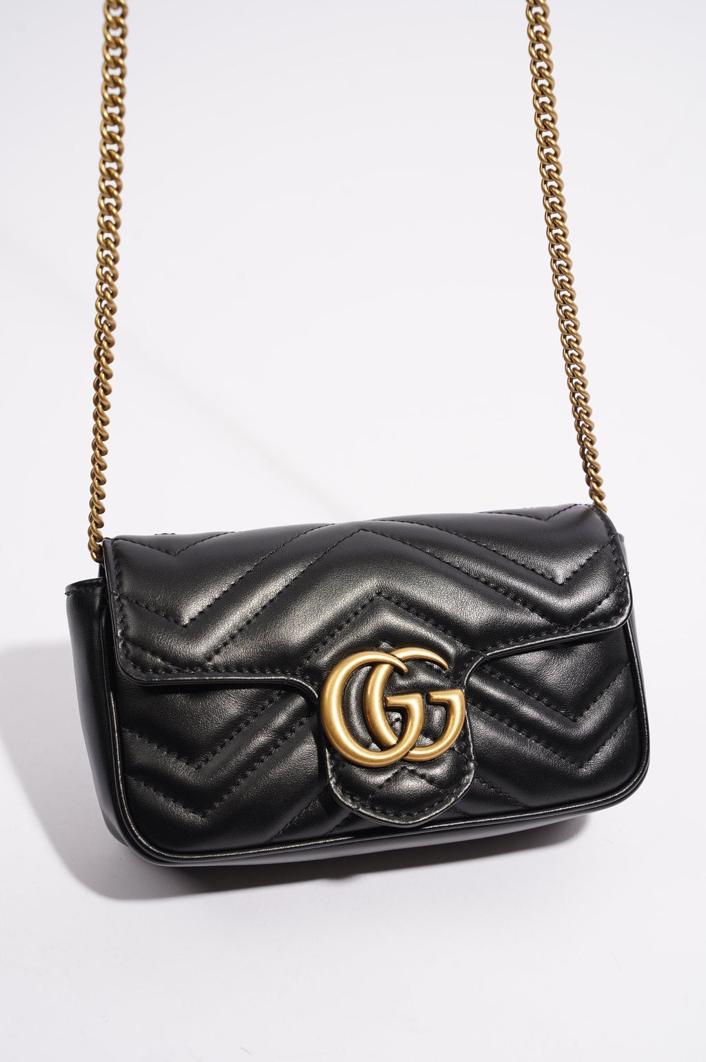 Gucci Womens Marmont Flap Black / Gold Super Mini