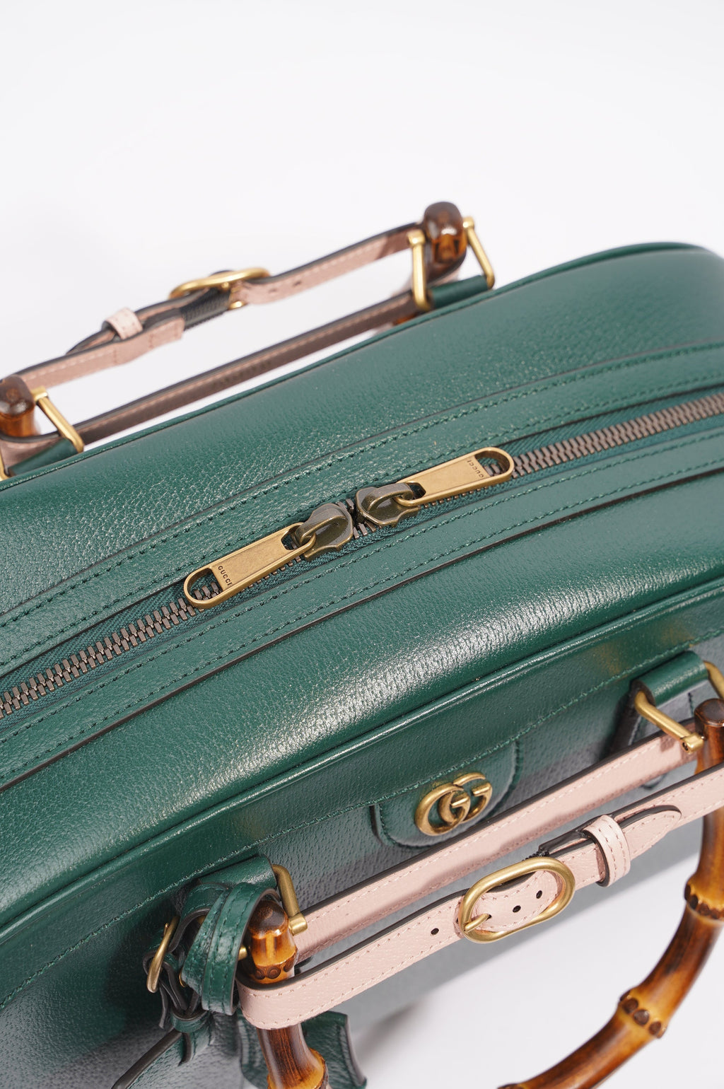 Gucci Womens Diana Duffle Bag Green Medium