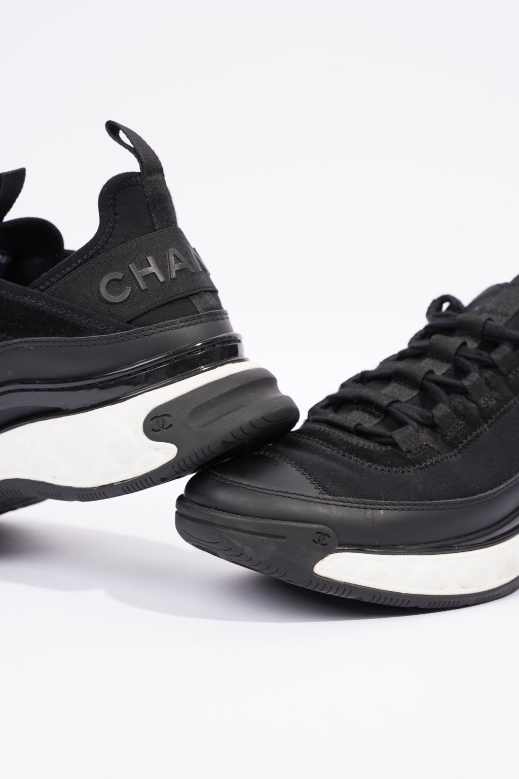 Chanel Womens CC Logo Runners Black EU 39.5 / UK 6.5