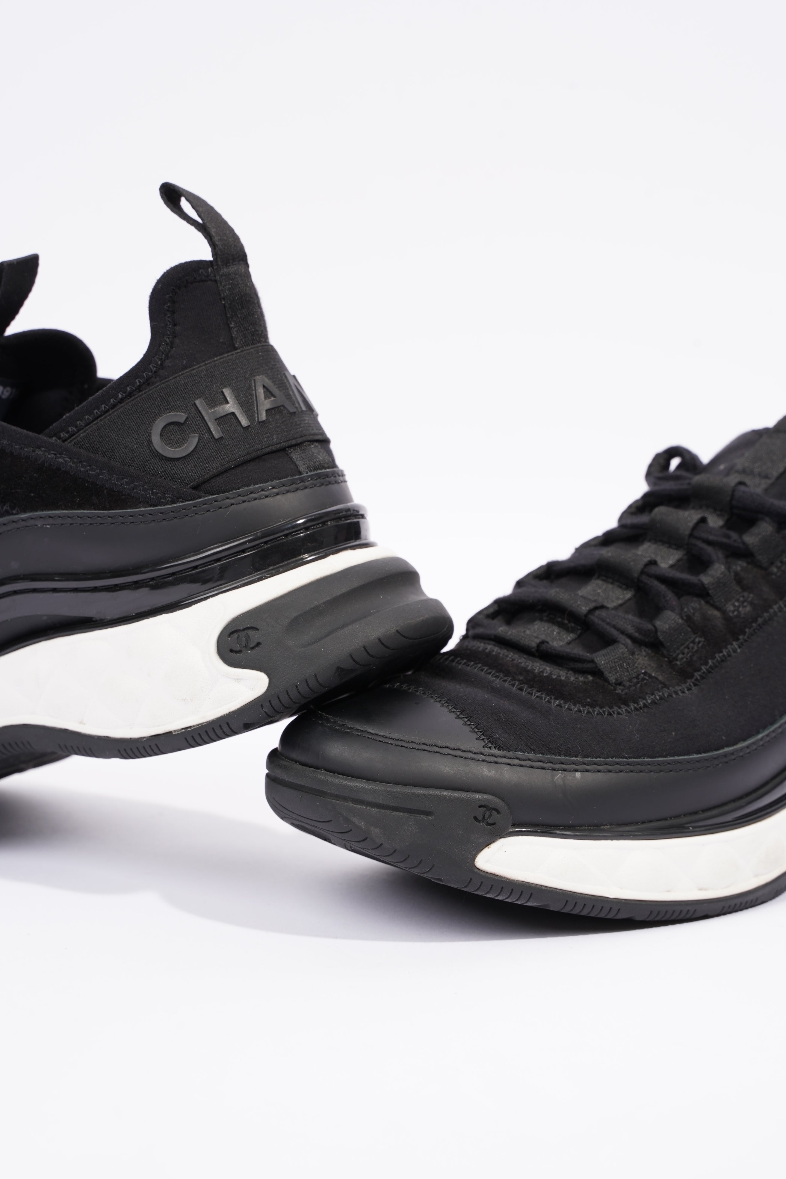 Chanel Womens CC Logo Runners Black EU 39.5 / UK 6.5