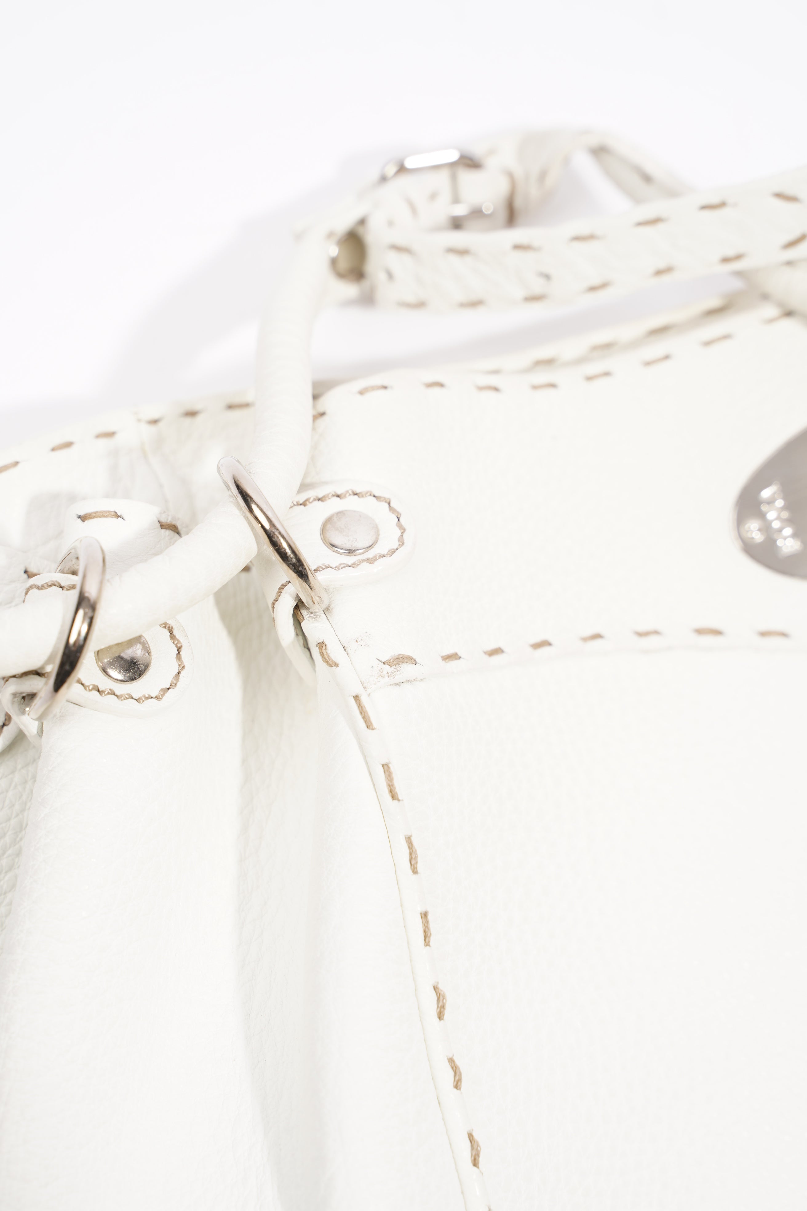 Fendi Womens Selleria Bucket Bag White