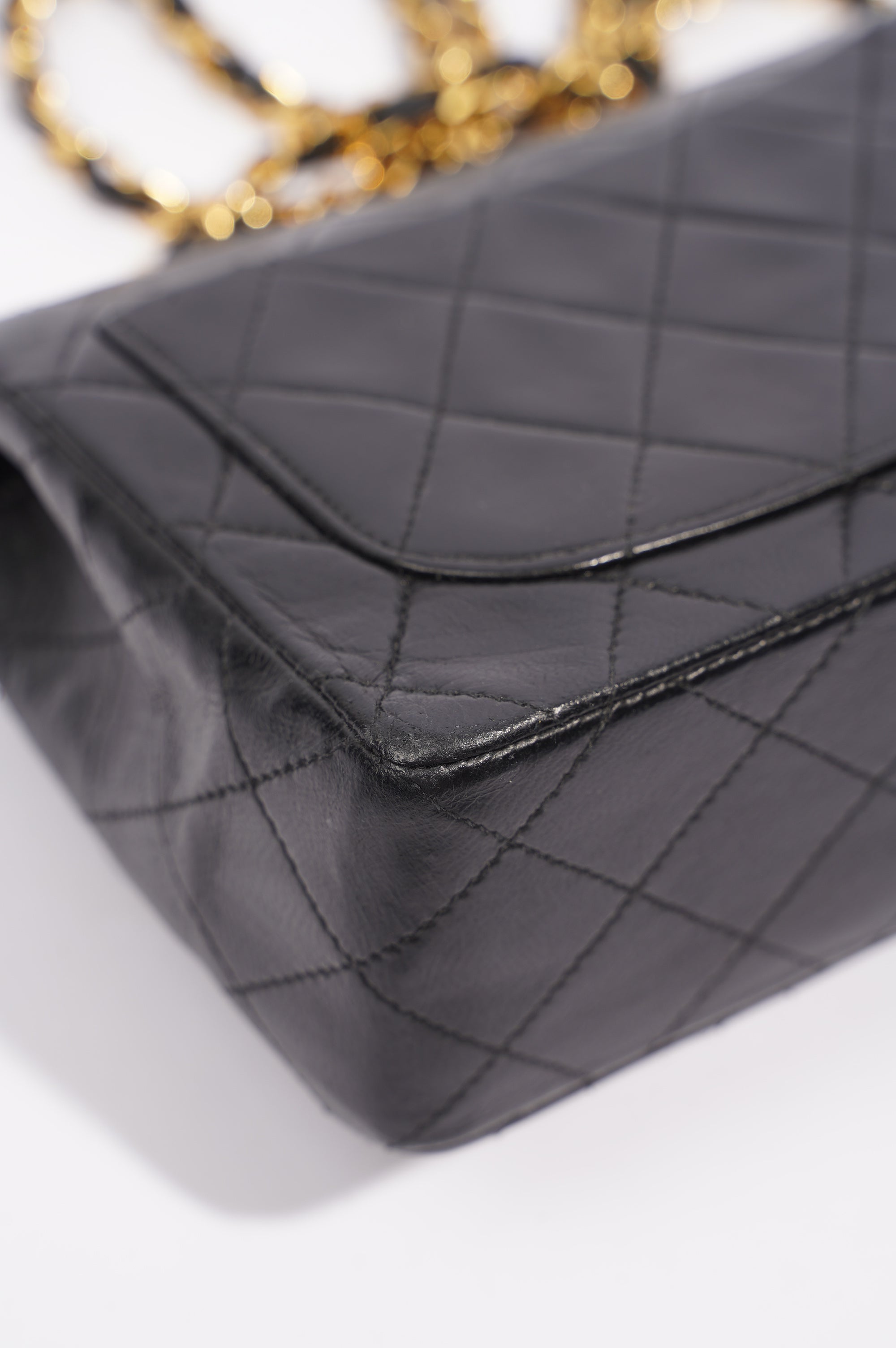 Chanel Womens Vintage Lambskin Square Flap Bag Black / Gold Mini