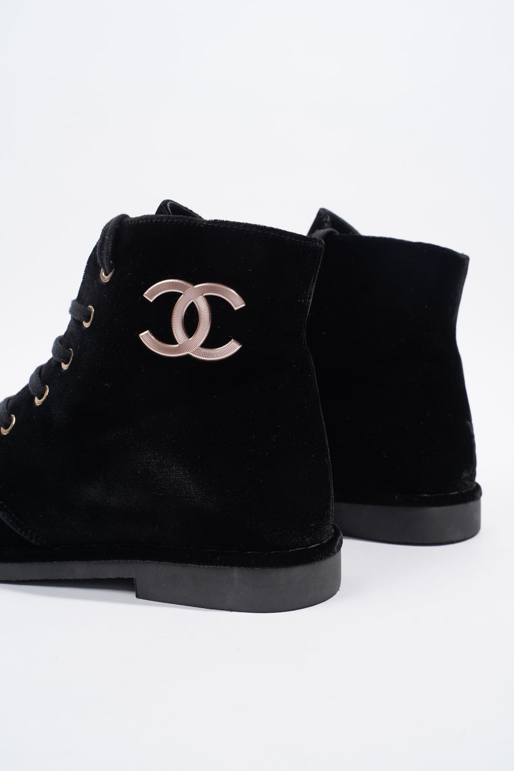 Chanel Velvet CC Boot Black EU 37 / UK 4