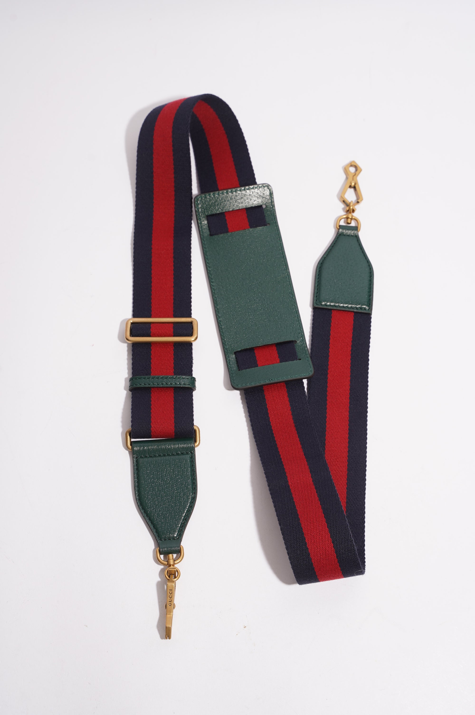 Gucci Womens Diana Duffle Bag Green Medium