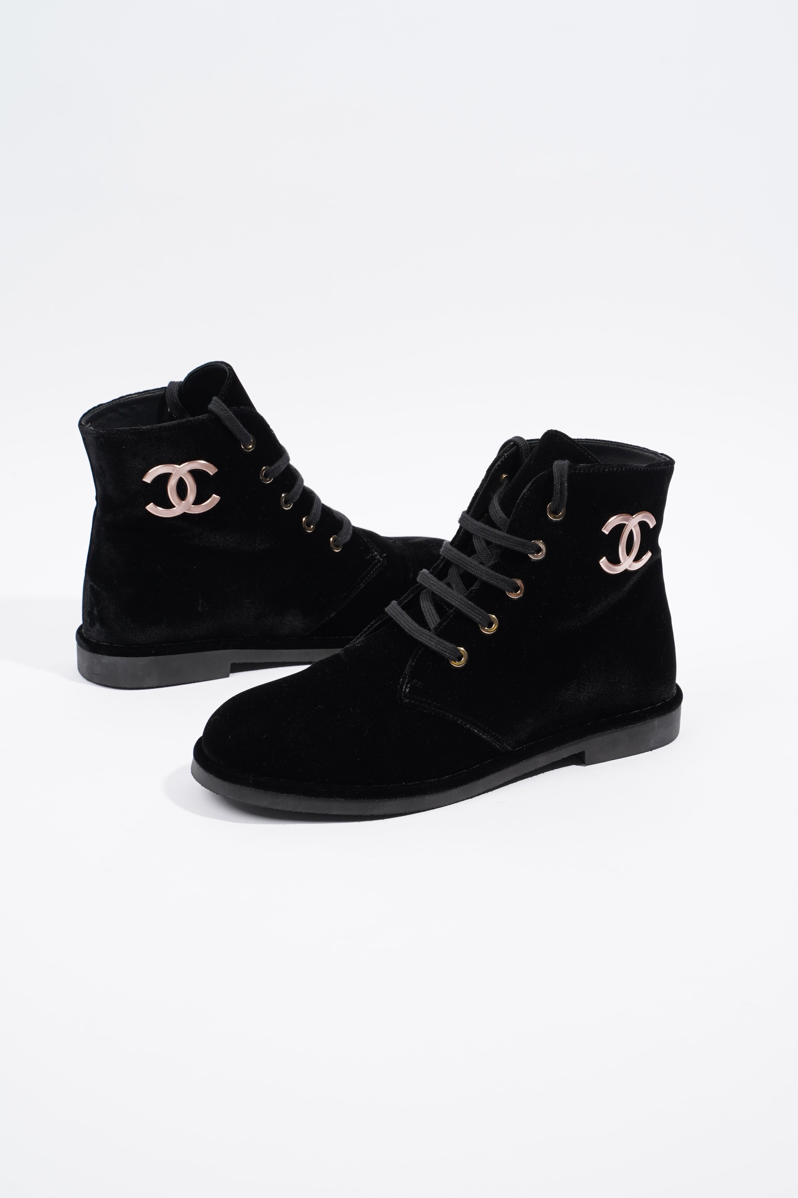 Chanel Velvet CC Boot Black EU 37 / UK 4