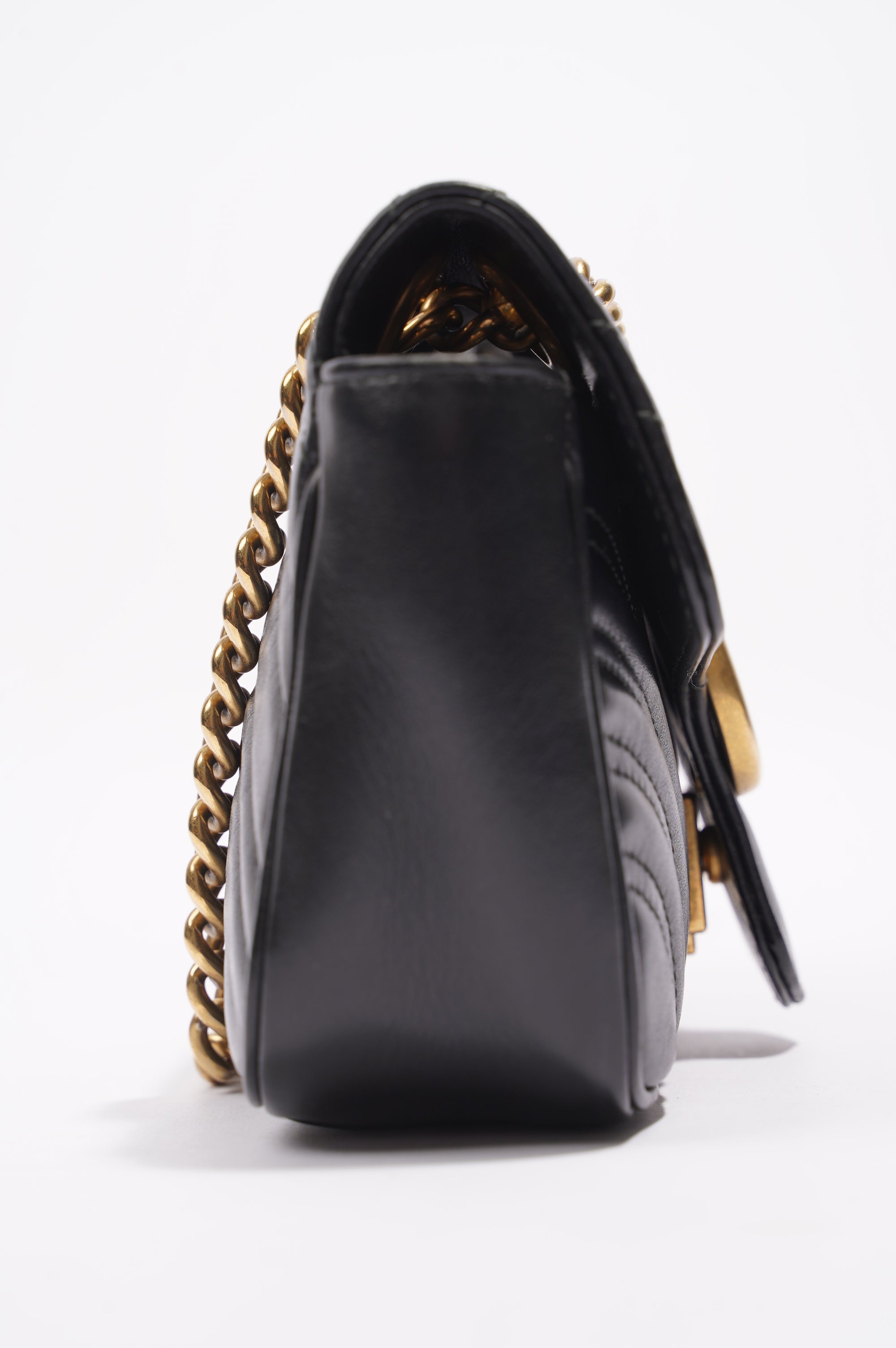 Gucci Womens Marmont Flap Black Leather Mini