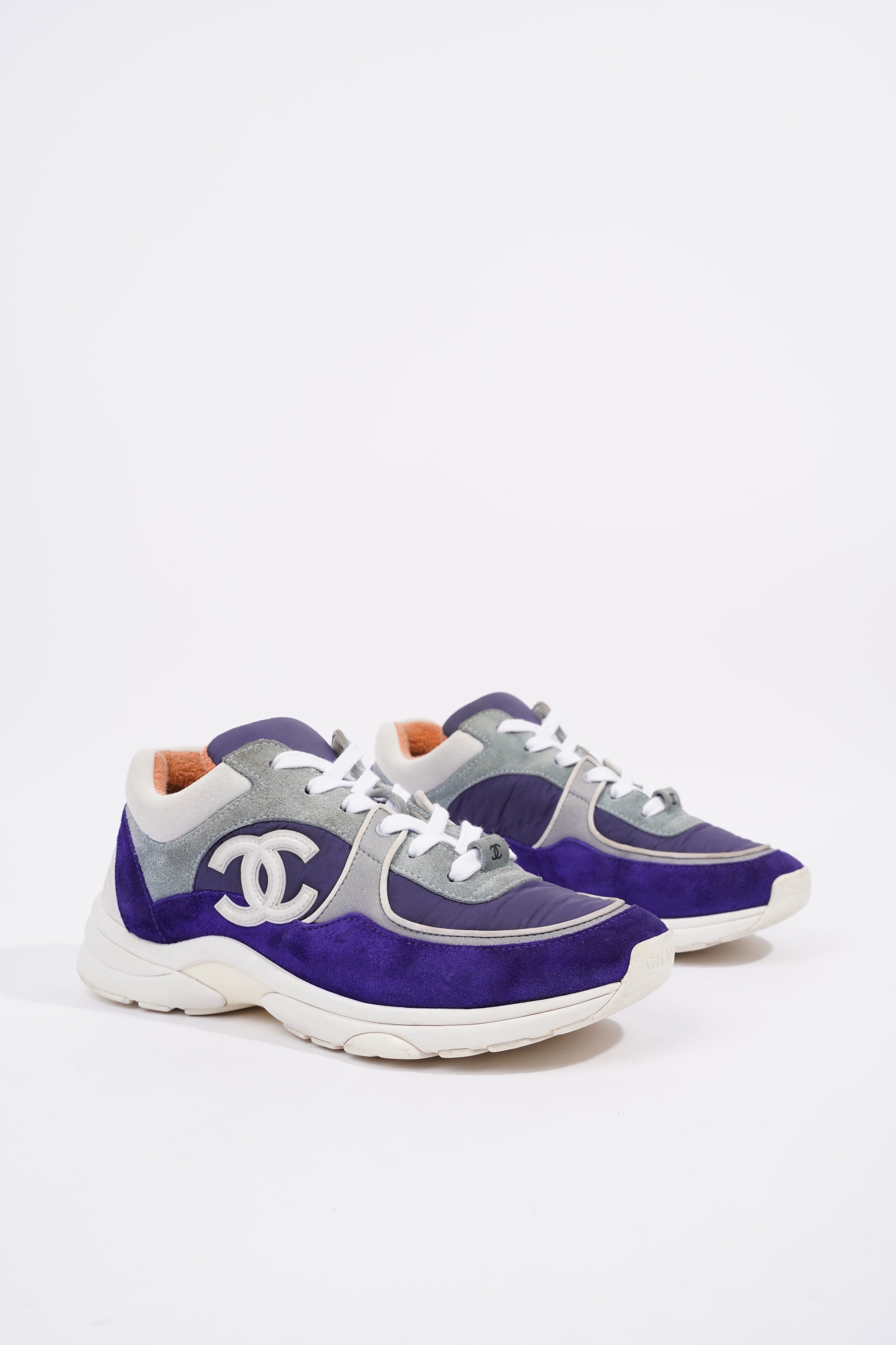 Chanel Womens CC Logo Blue / White EU 39 / UK 6