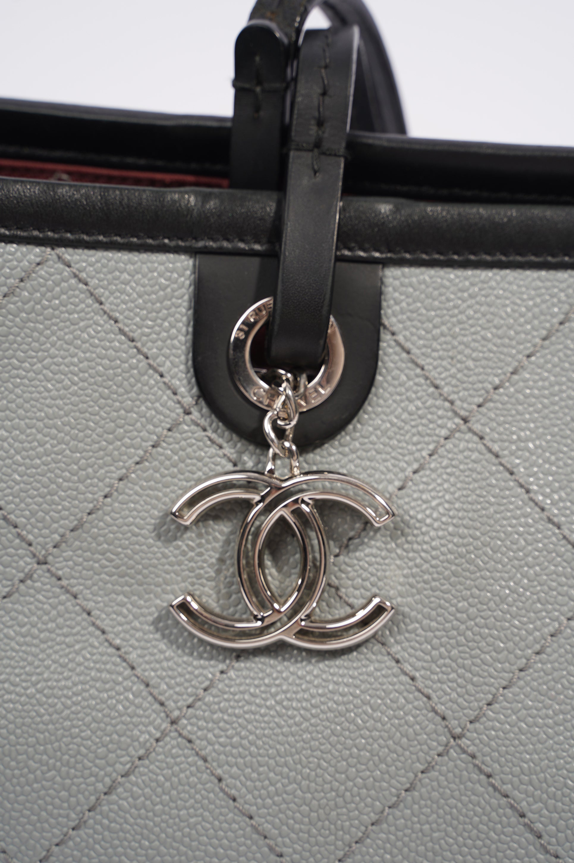 Chanel Womens Fever Shopping Tote Grey Caviar