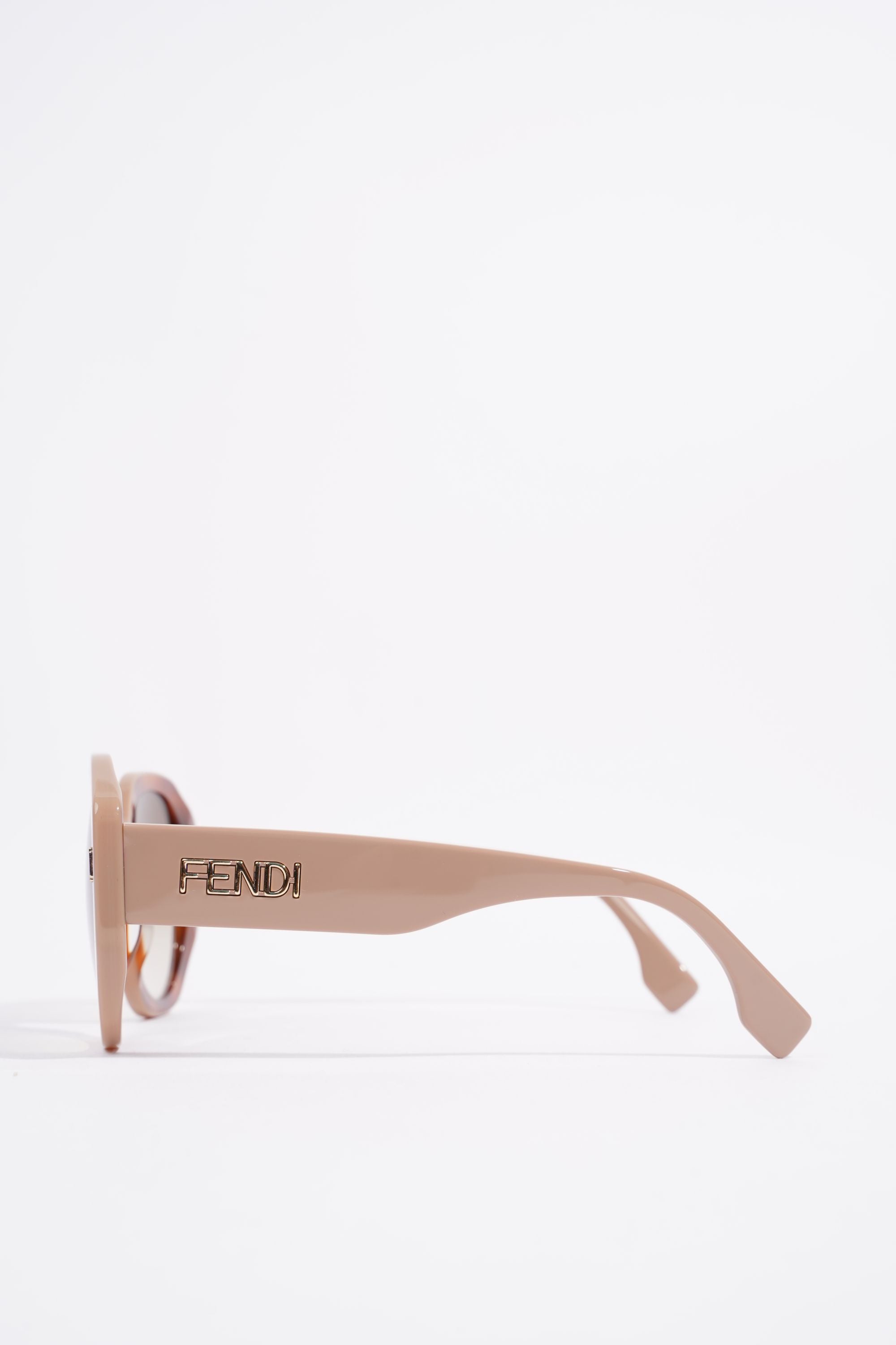 Fendi Womens Round Sunglasses Brown / Nude 145