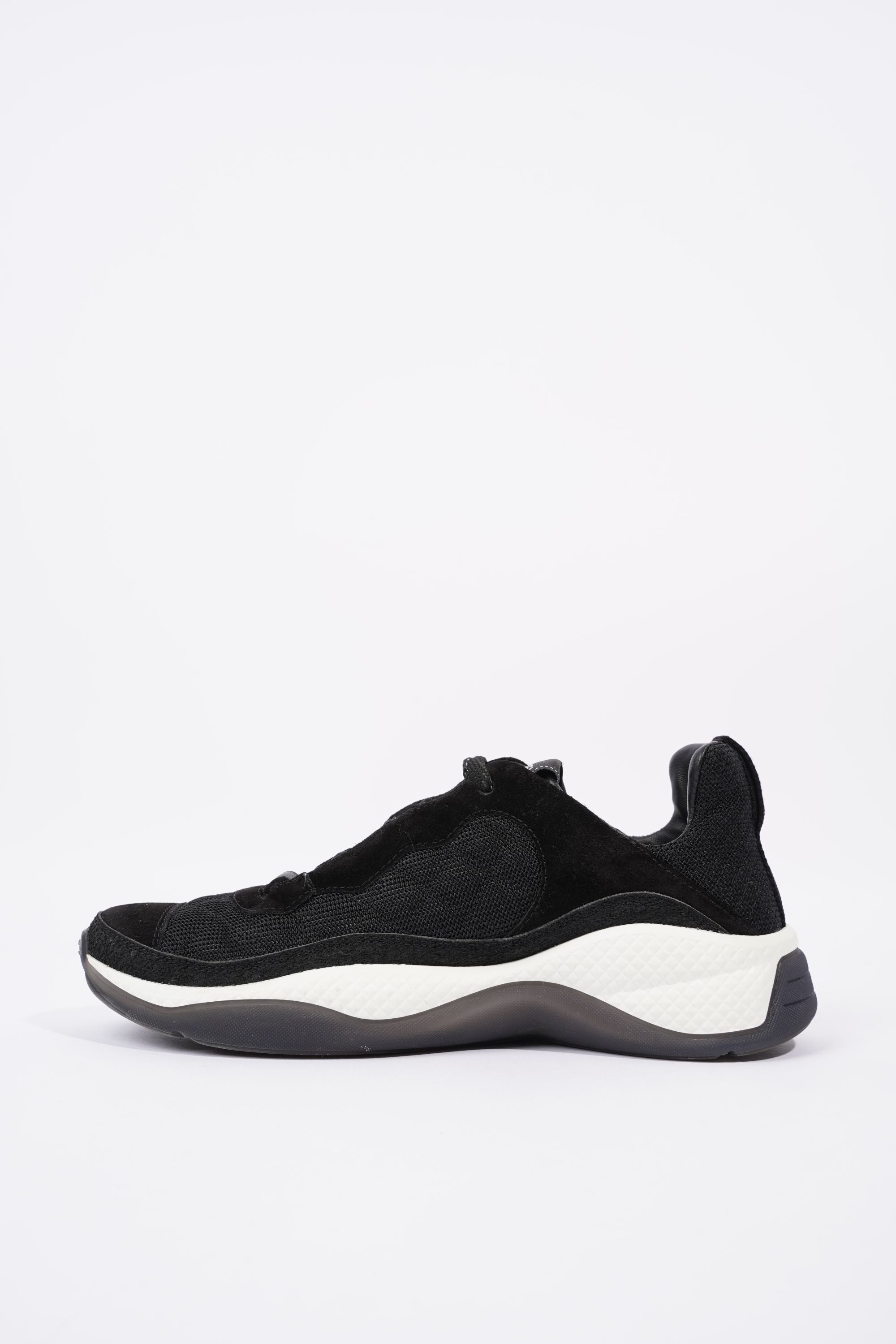 Chanel CC Logo Runners Black / White EU 40.5 / UK 7.5