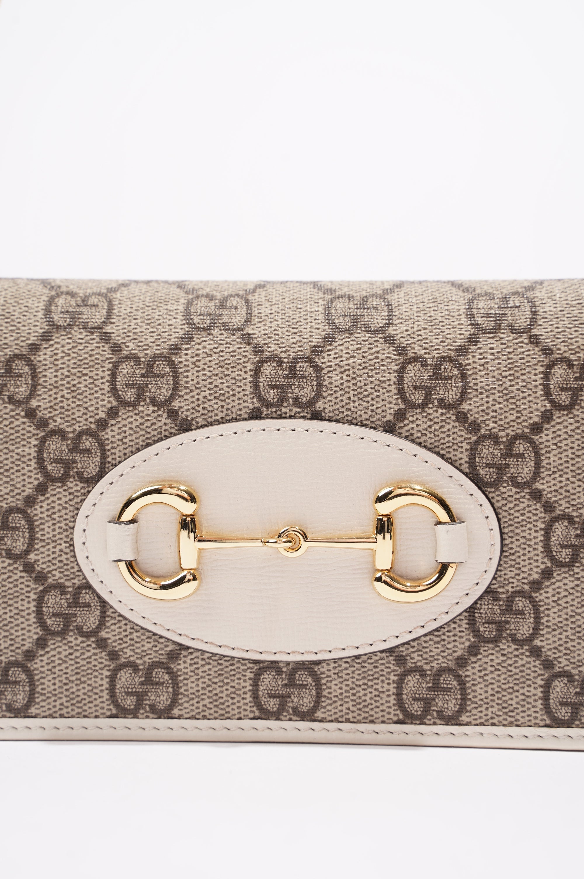 Gucci Womens Horsebit 1955 Wallet With Chain Supreme / White