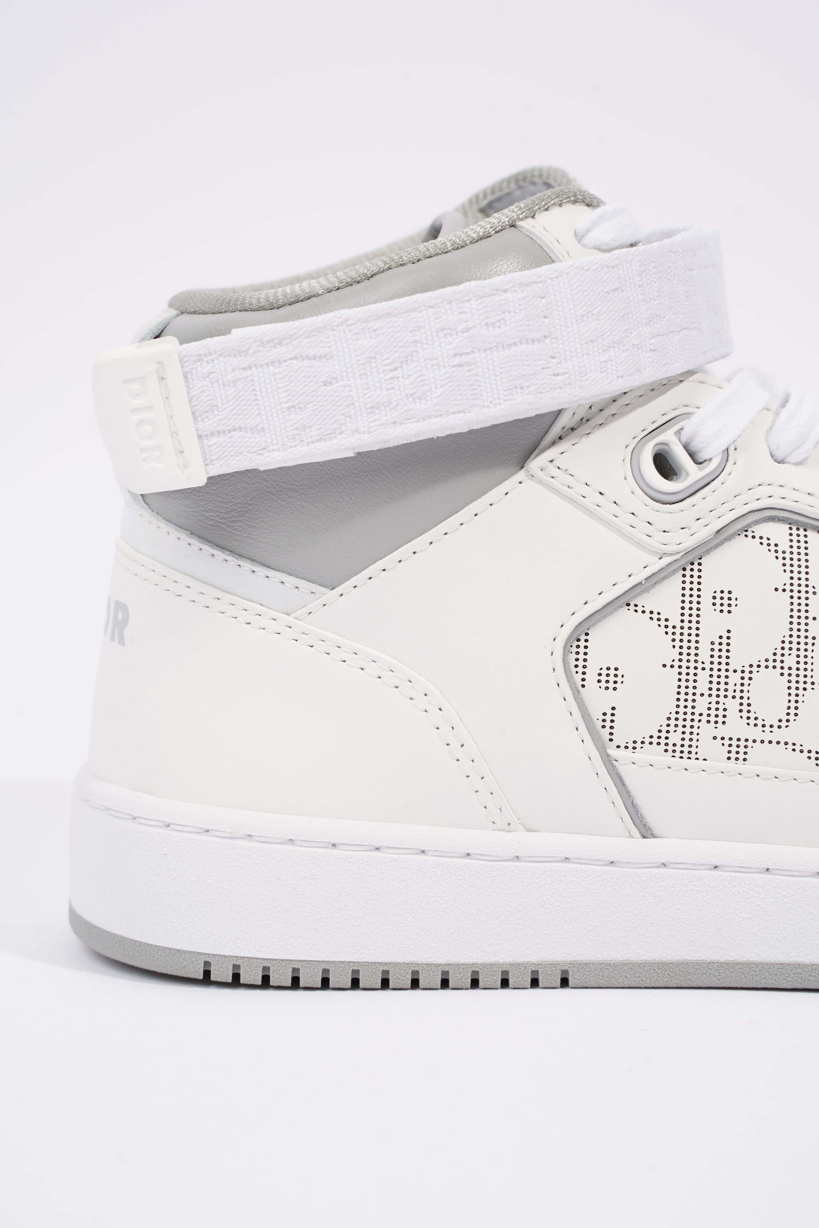Christian Dior Mens B27 High Top White EU 40 / UK 6
