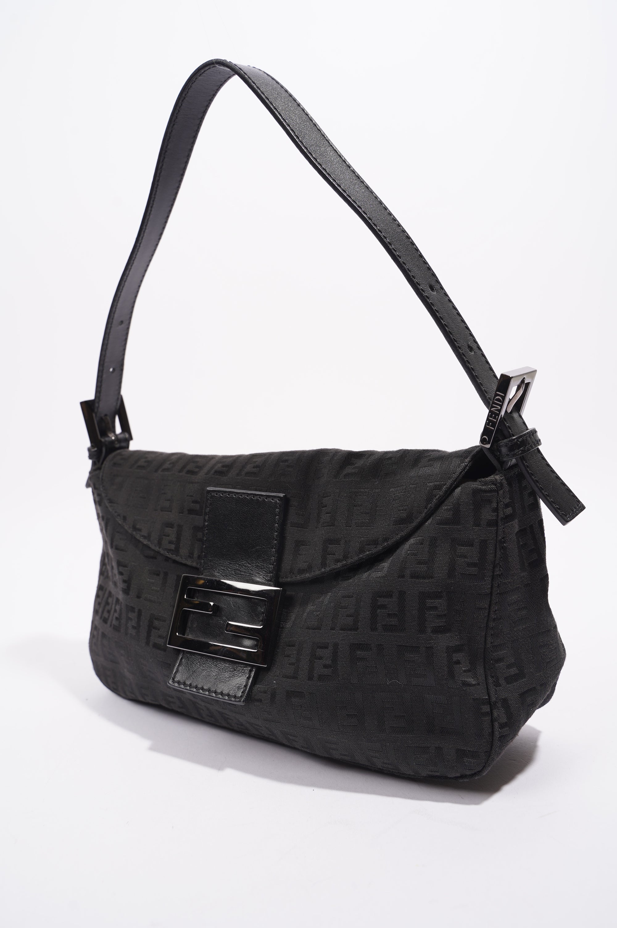 Fendi Womens Baguette Bag Black Small