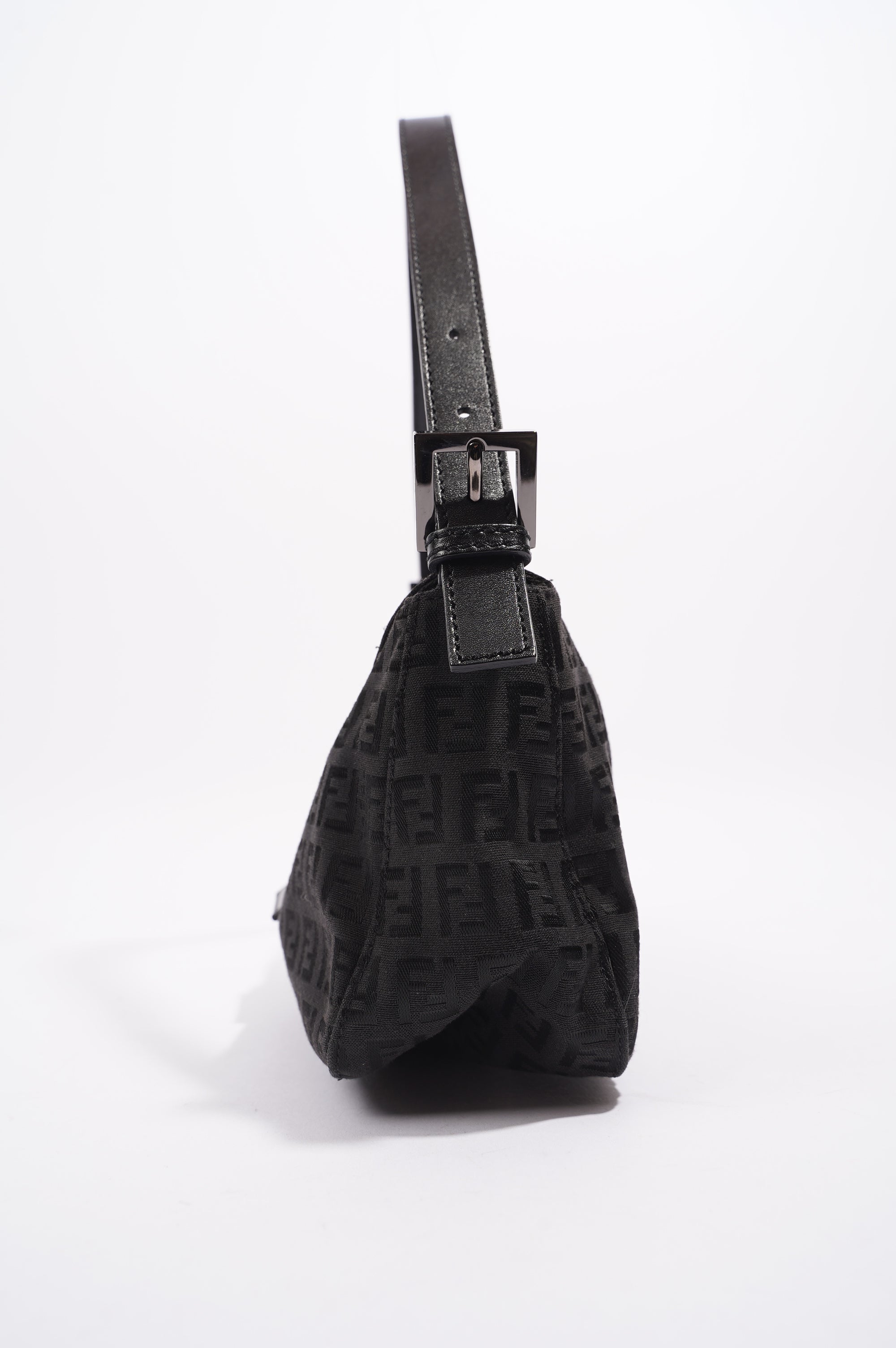 Fendi Womens Baguette Bag Black Small