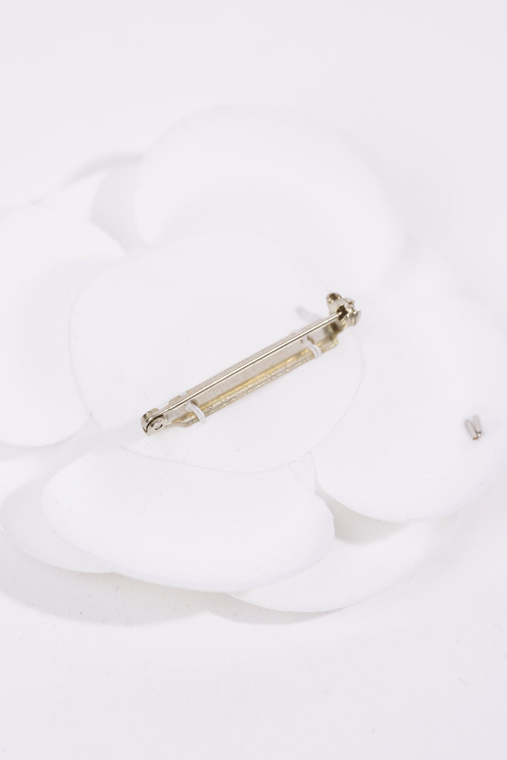 Chanel Womens Camelia Brooch White
