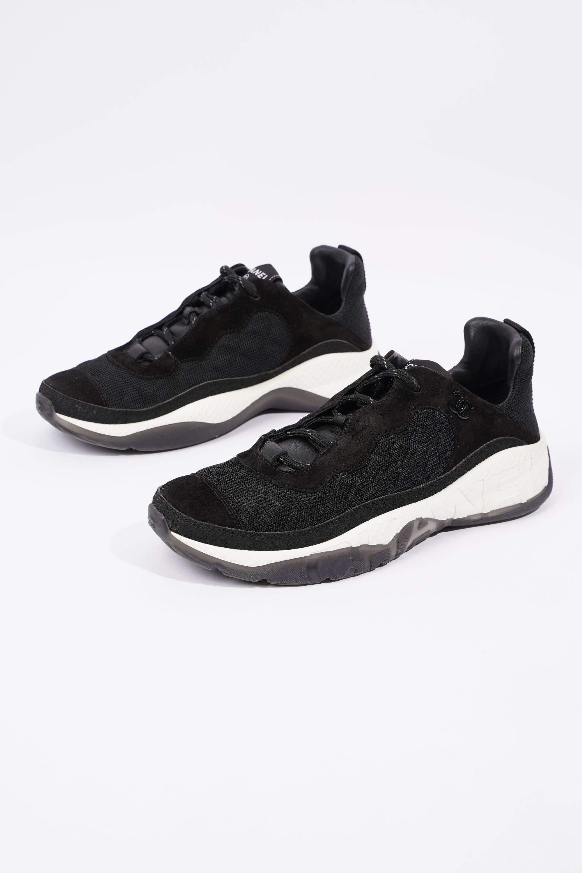Chanel CC Logo Runners Black / White EU 40.5 / UK 7.5