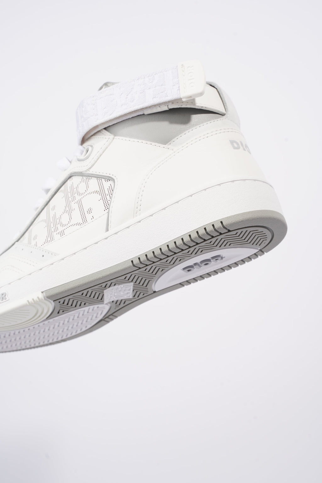 Christian Dior Mens B27 High Top White EU 40 / UK 6