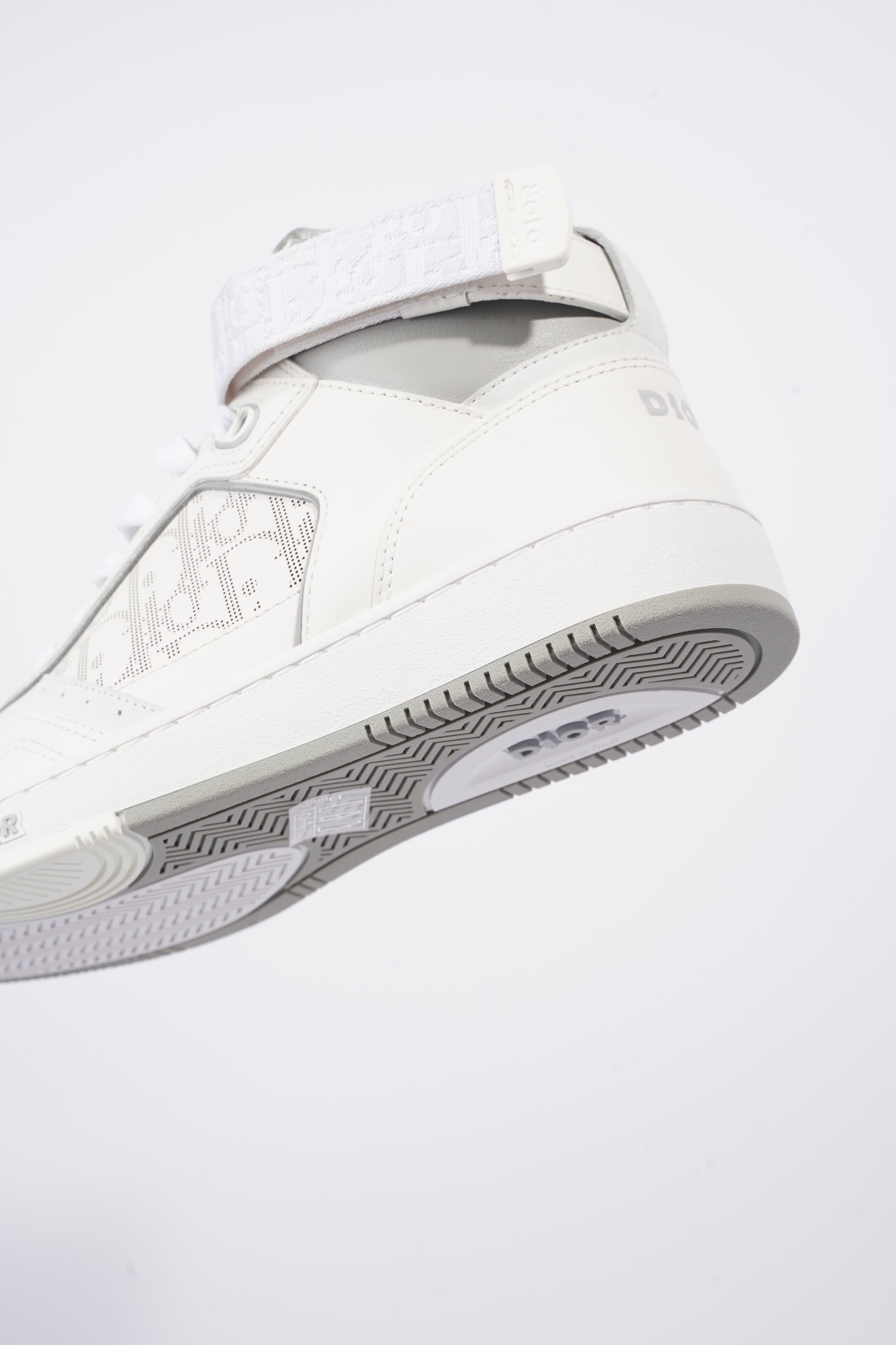 Christian Dior Mens B27 High Top White EU 40 / UK 6
