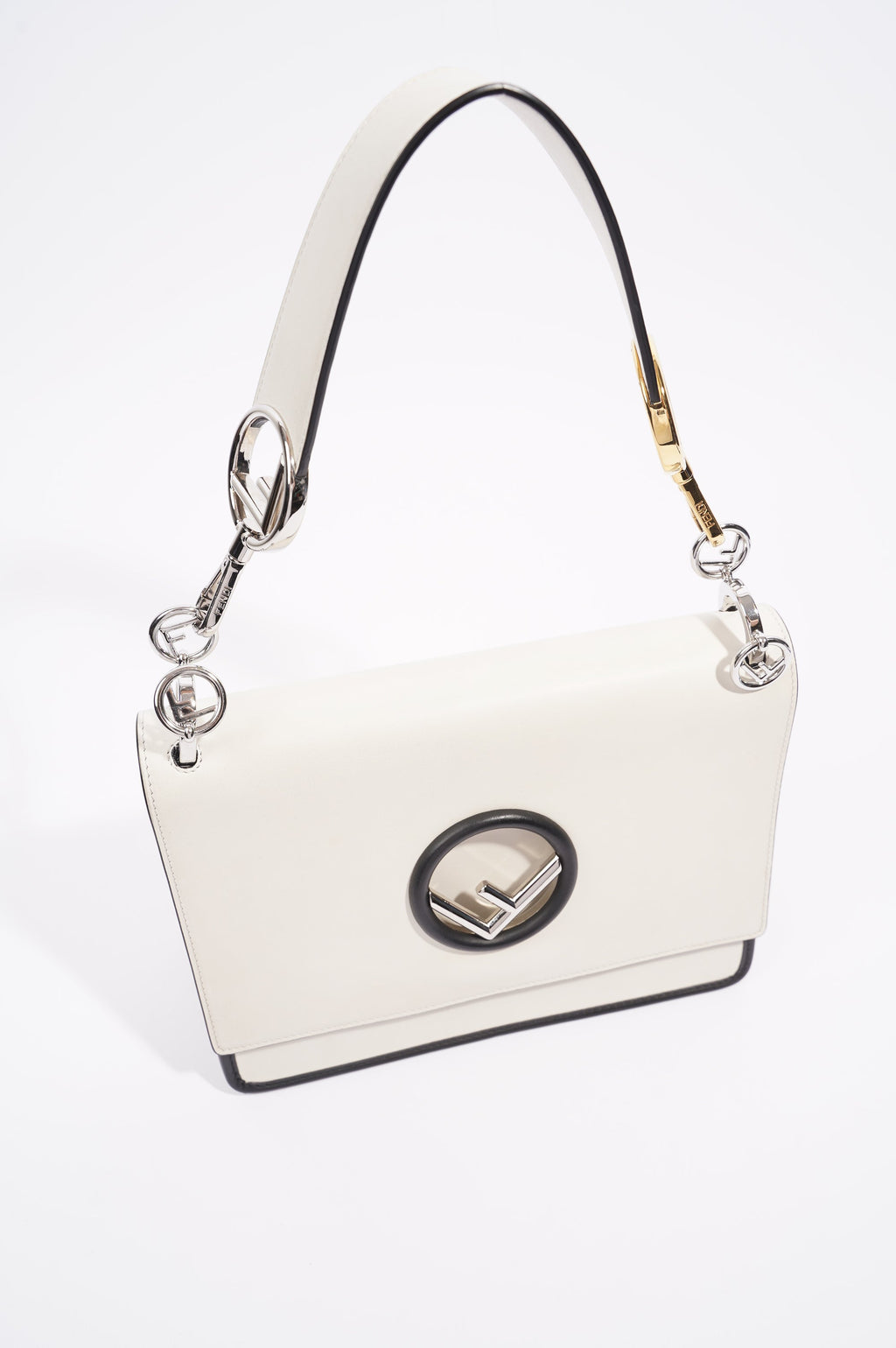 Fendi Womens Kan I F White / Black