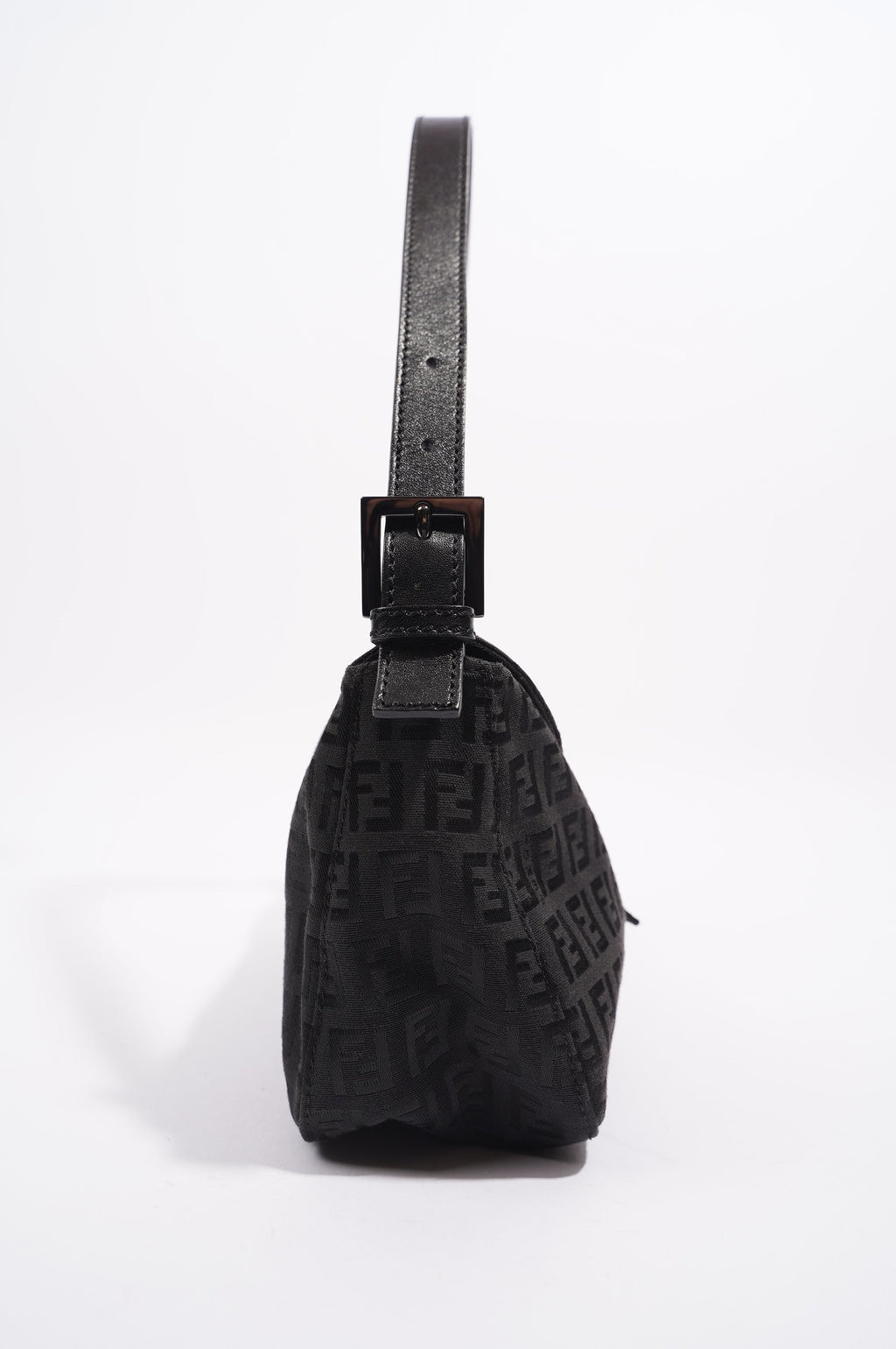 Fendi Womens Baguette Bag Black Small