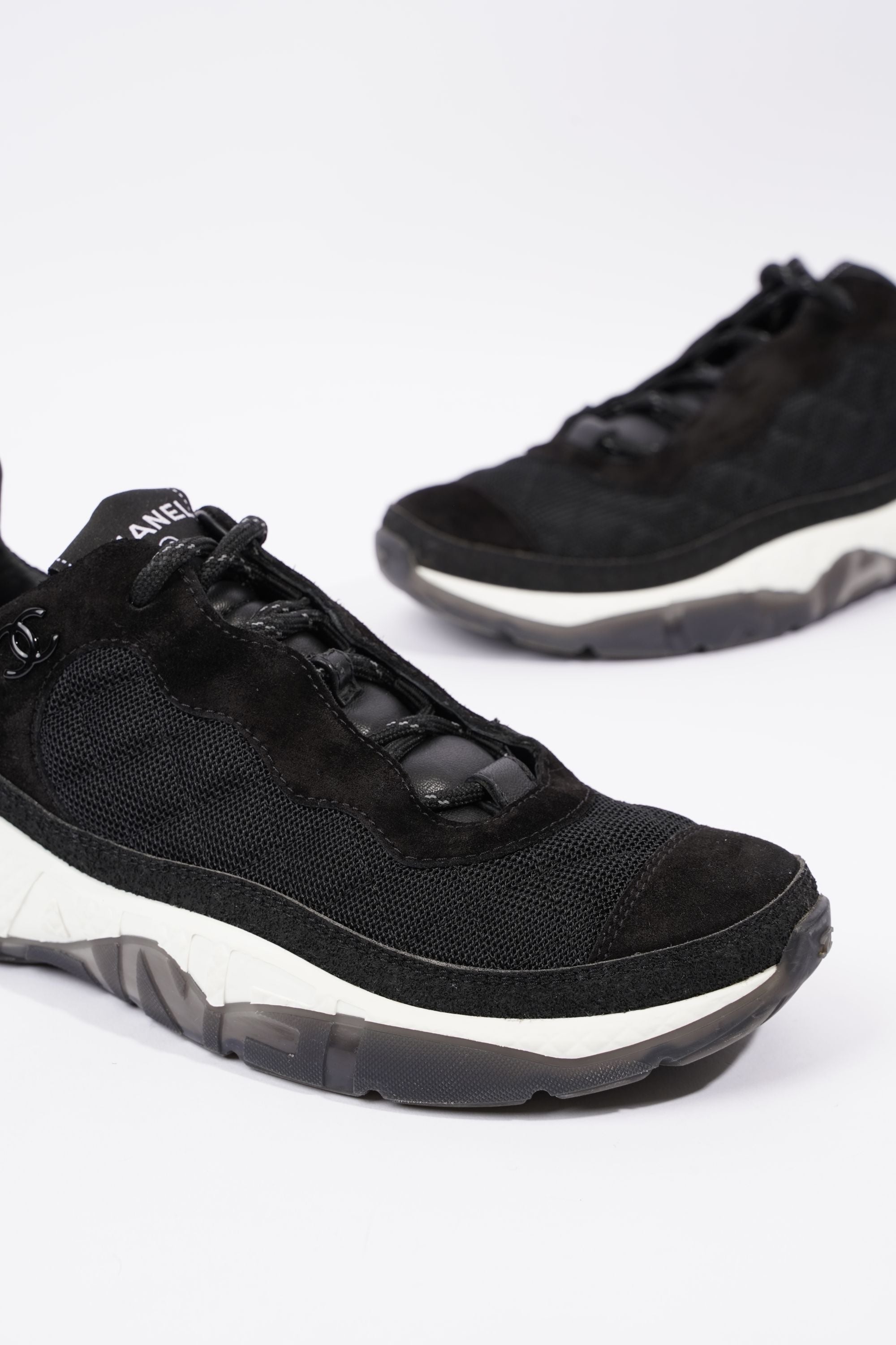Chanel CC Logo Runners Black / White EU 40.5 / UK 7.5
