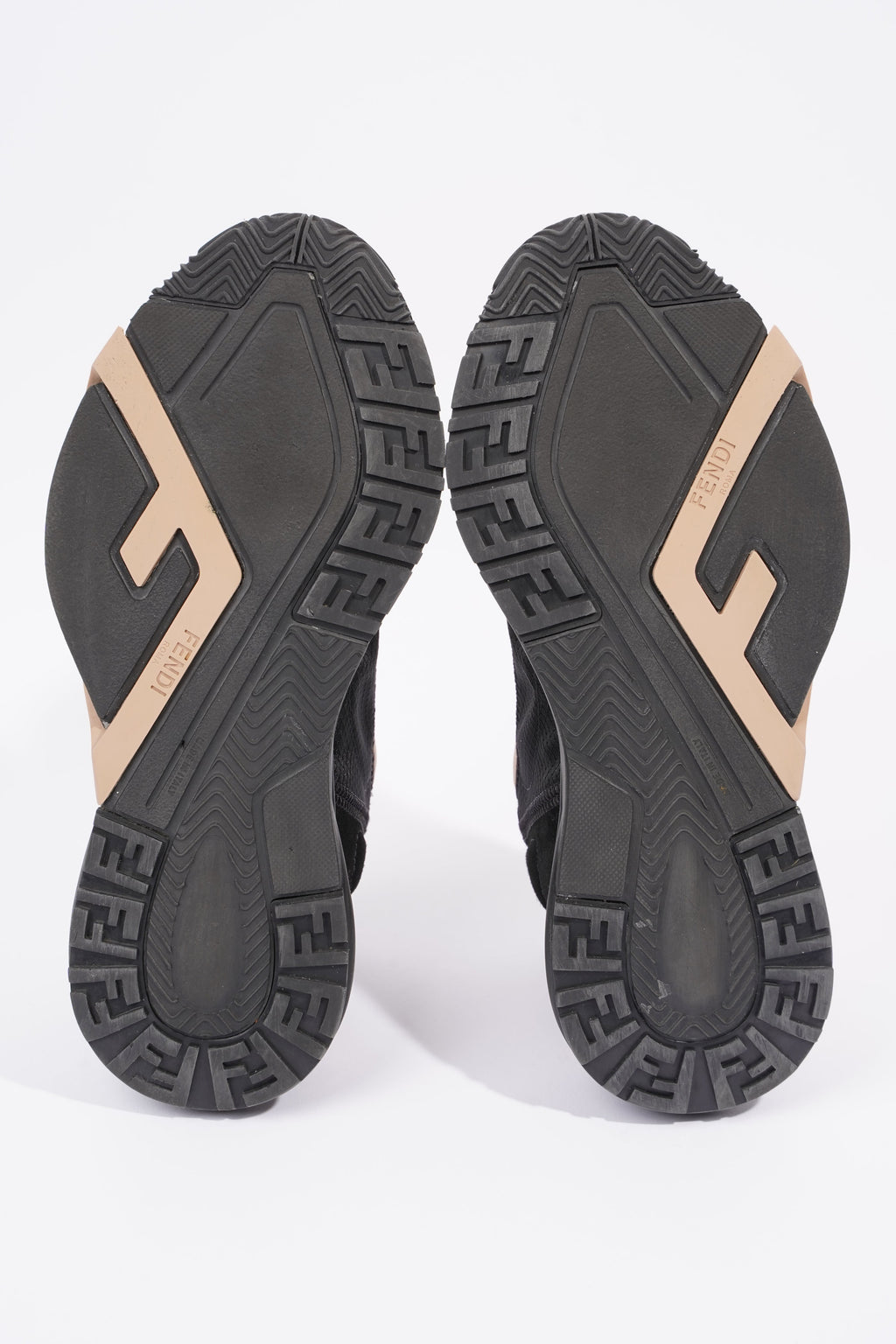 Fendi Womens Flow Sneaker Black / Nude EU 37 / UK 4