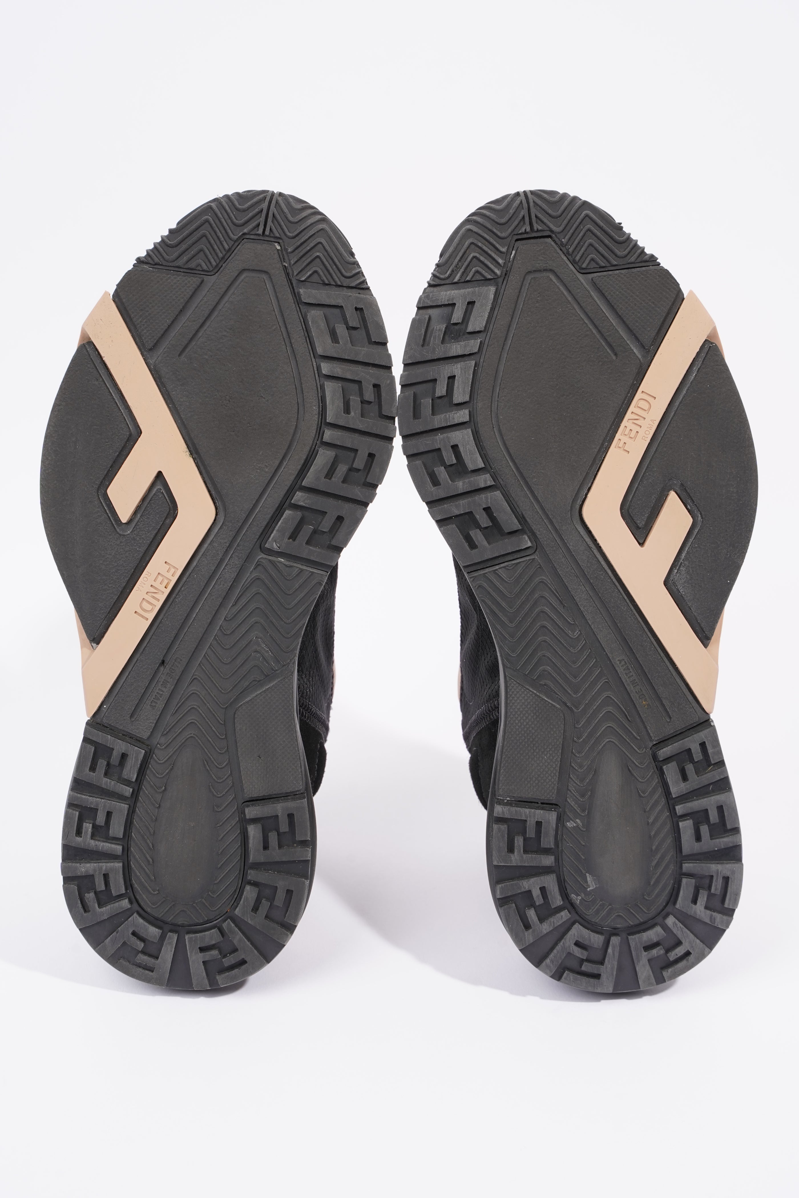 Fendi Womens Flow Sneaker Black / Nude EU 37 / UK 4