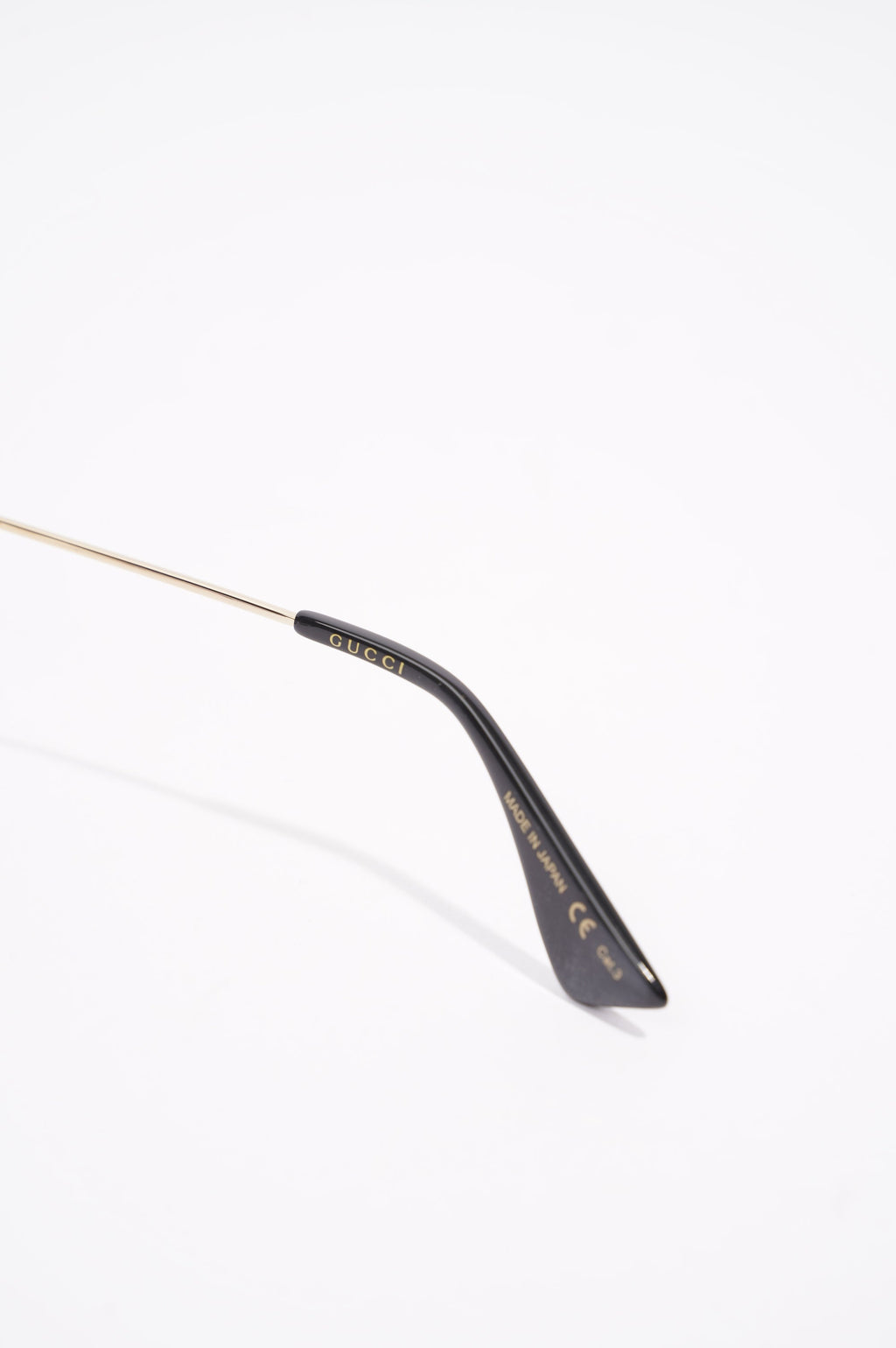 Gucci Womens GG0061S Sunglasses Black / Gold 140