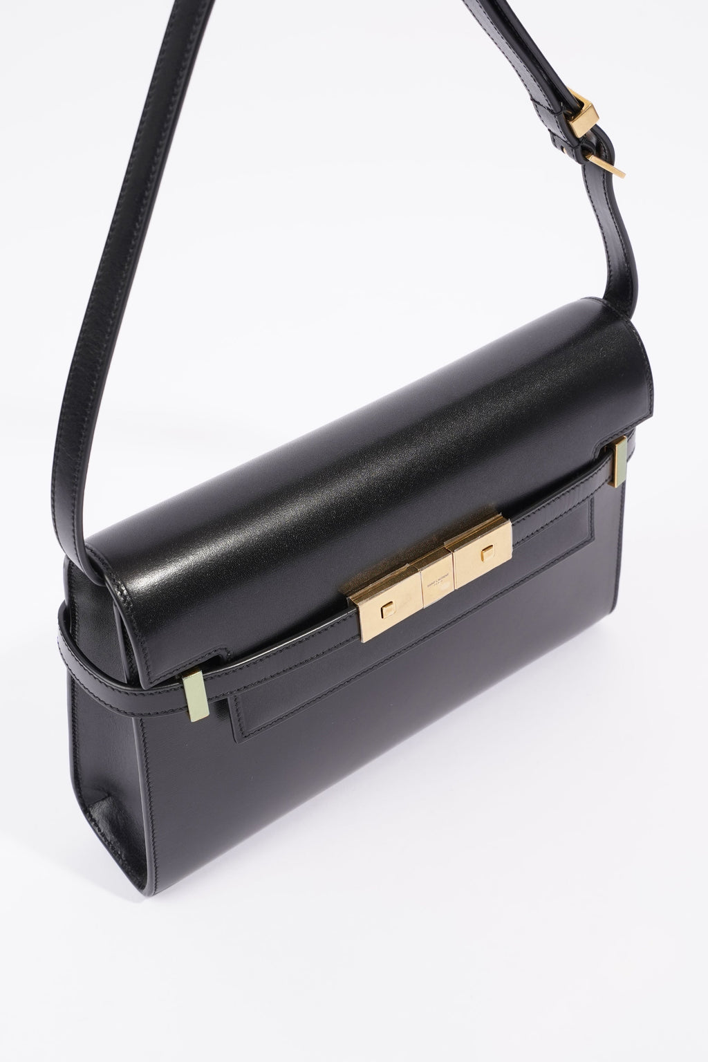 Saint Laurent Manhattan Shoulder Bag Black Leather Small