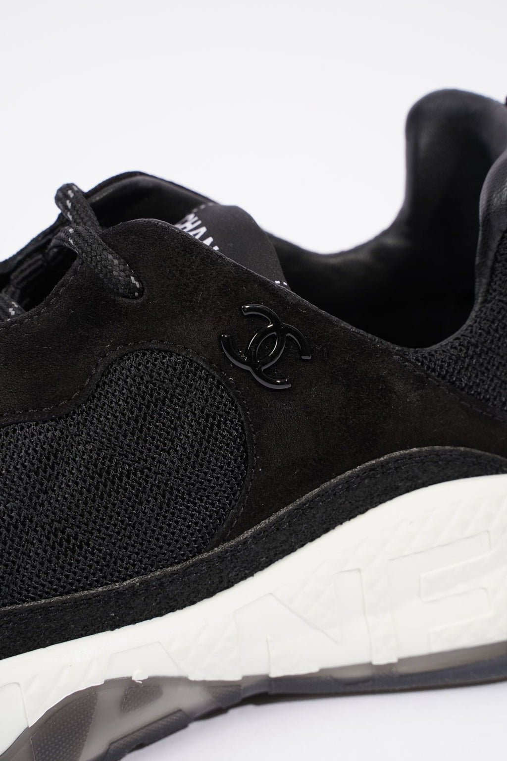 Chanel CC Logo Runners Black / White EU 40.5 / UK 7.5