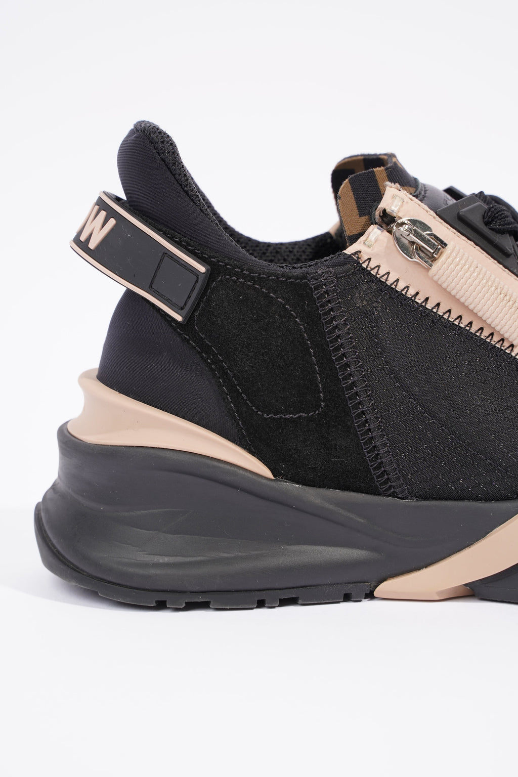 Fendi Womens Flow Sneaker Black / Nude EU 37 / UK 4