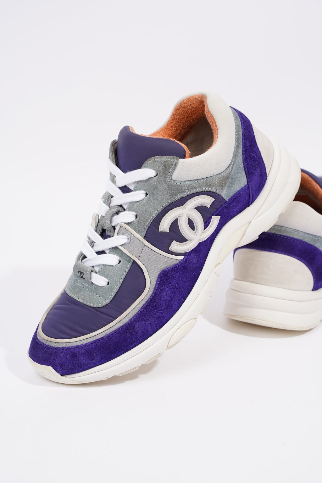 Chanel Womens CC Logo Blue / White EU 39 / UK 6