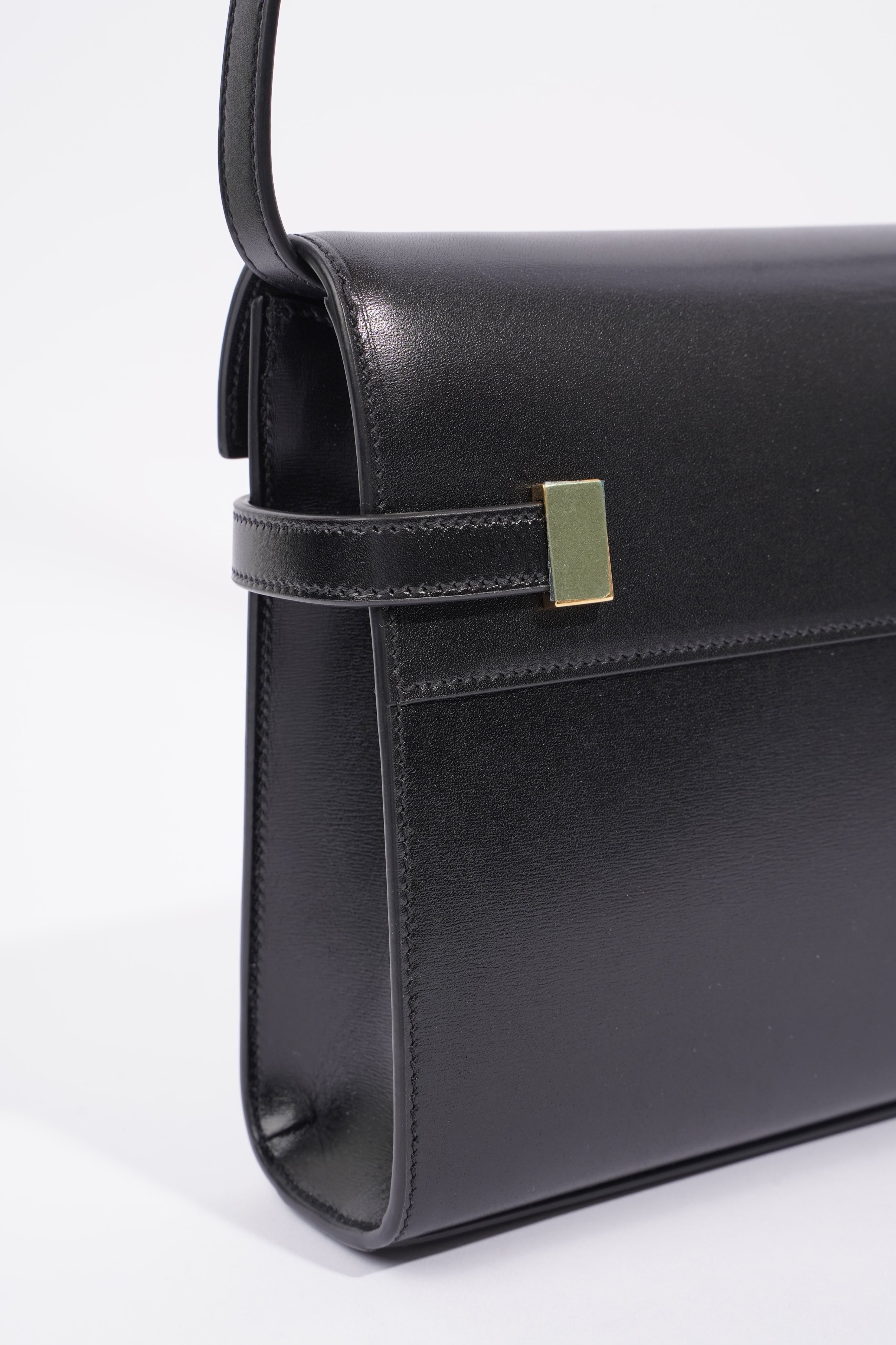 Saint Laurent Manhattan Shoulder Bag Black Leather Small
