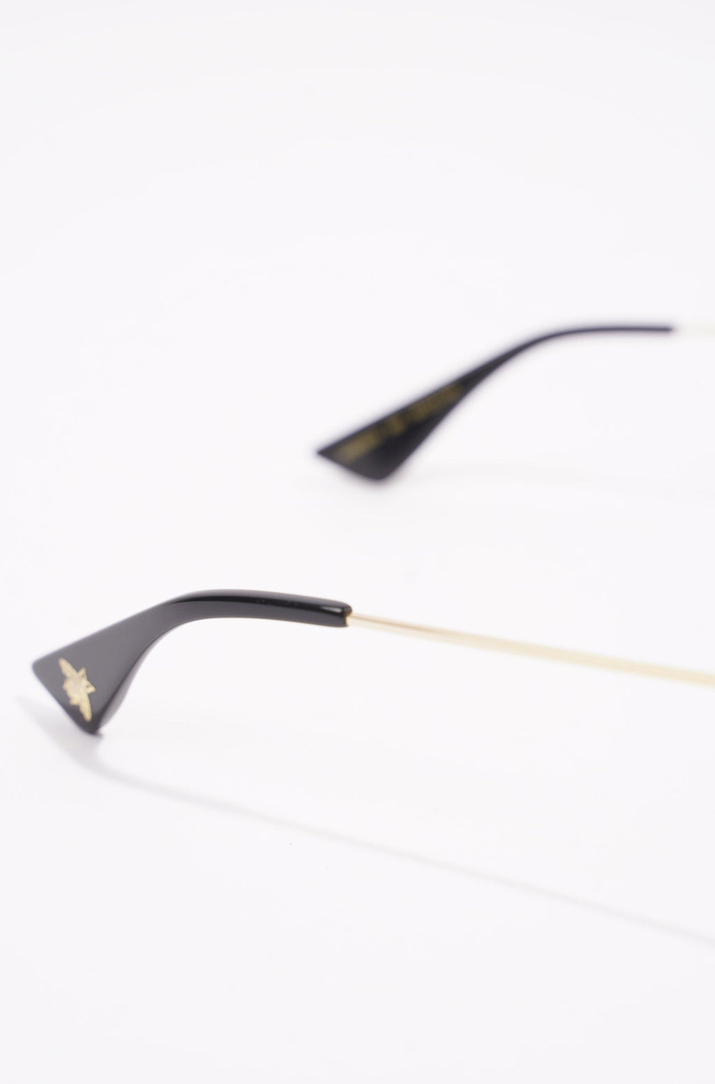 Gucci Womens GG0061S Sunglasses Black / Gold 140