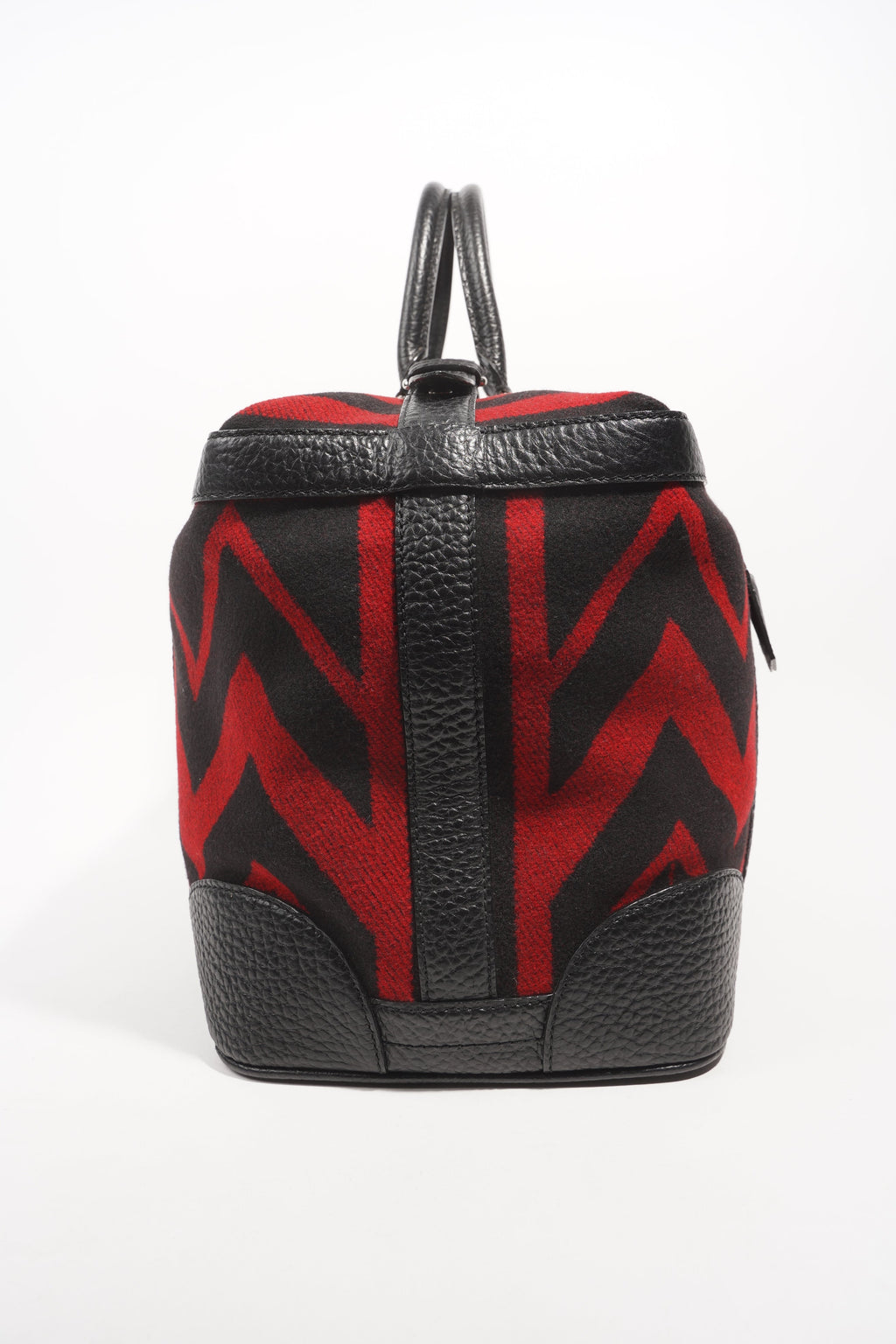 Louis Vuitton Womens Grimaud Vail Blanket Weekend Bag Black Red
