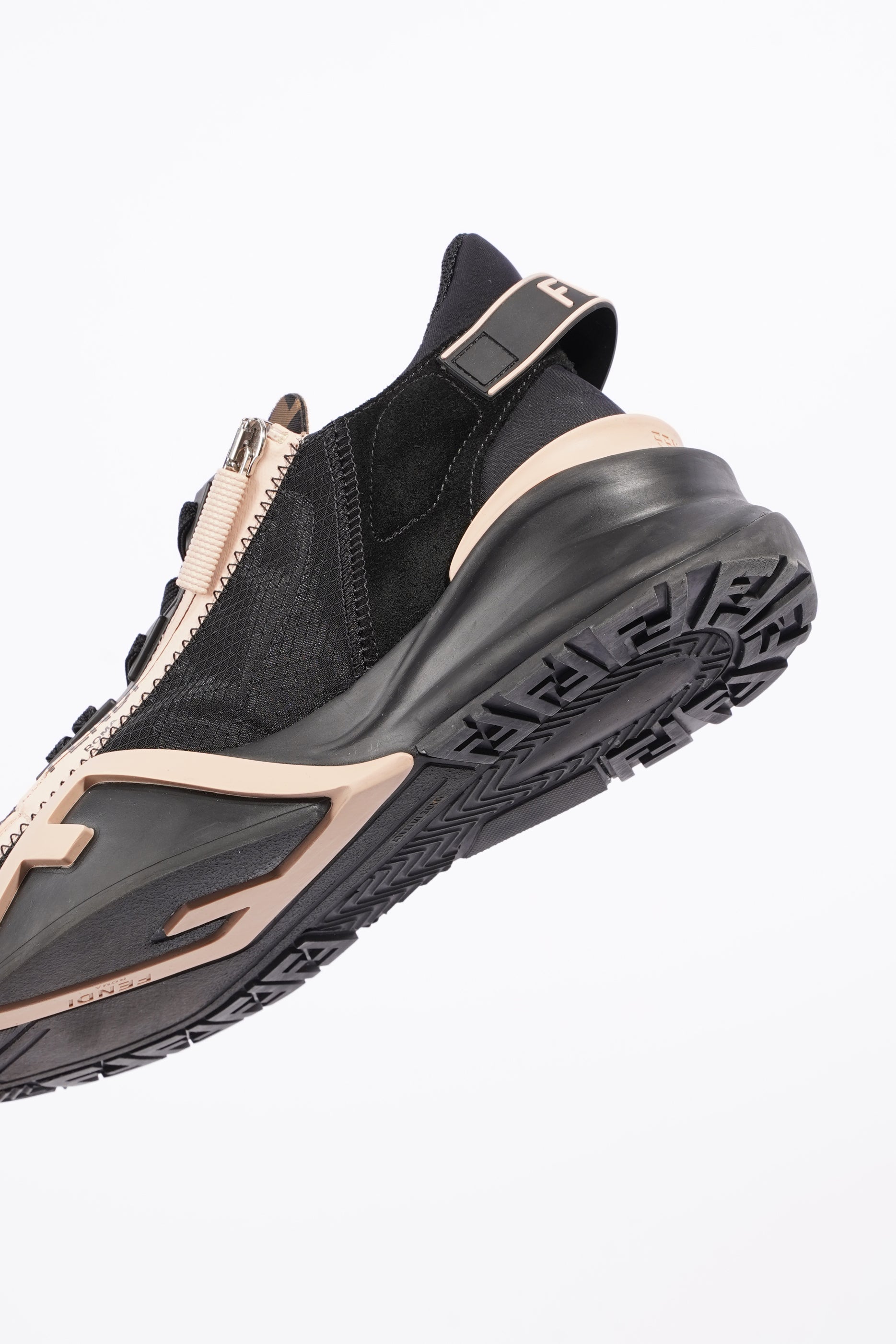 Fendi Womens Flow Sneaker Black / Nude EU 37 / UK 4