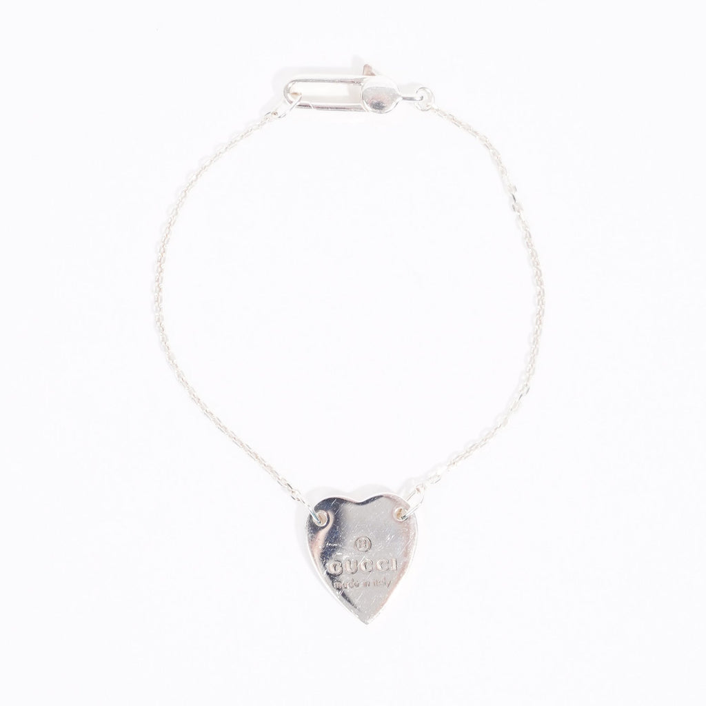 Gucci Womens Heart Bracelet Silver