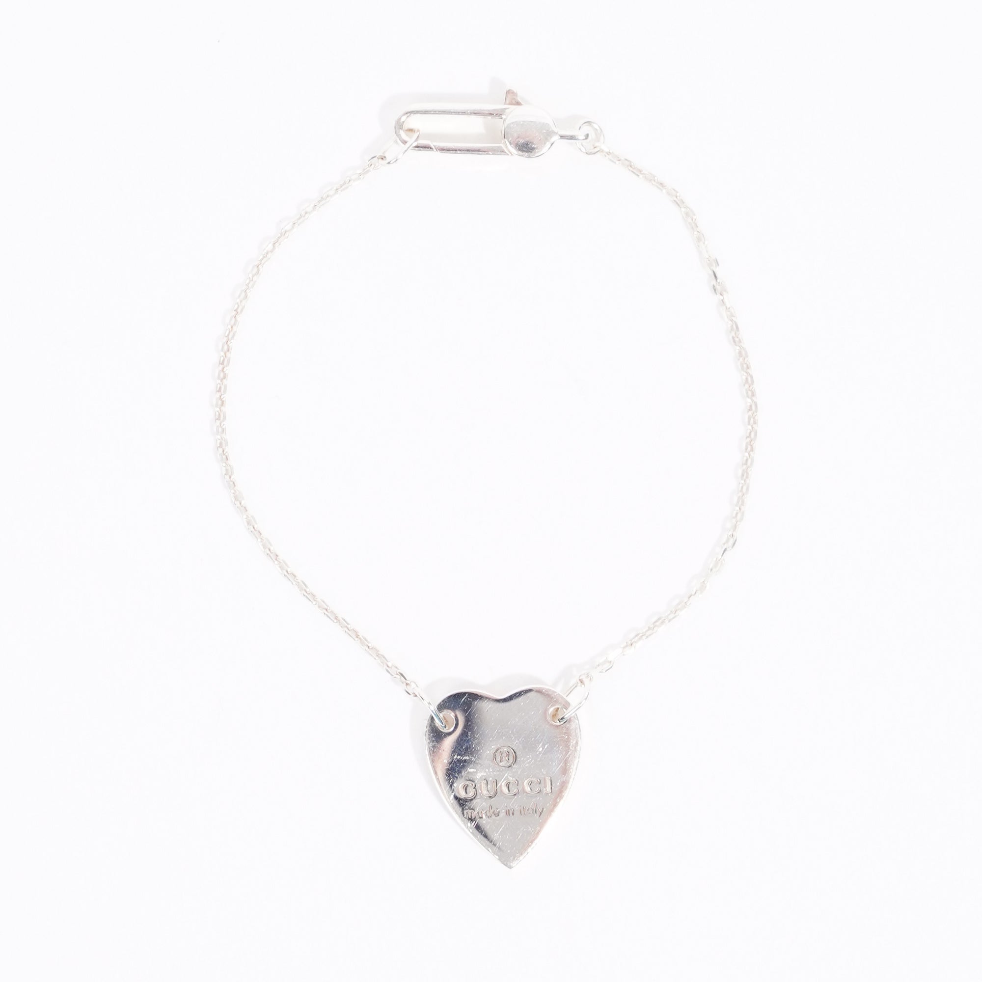 Gucci Womens Heart Bracelet Silver