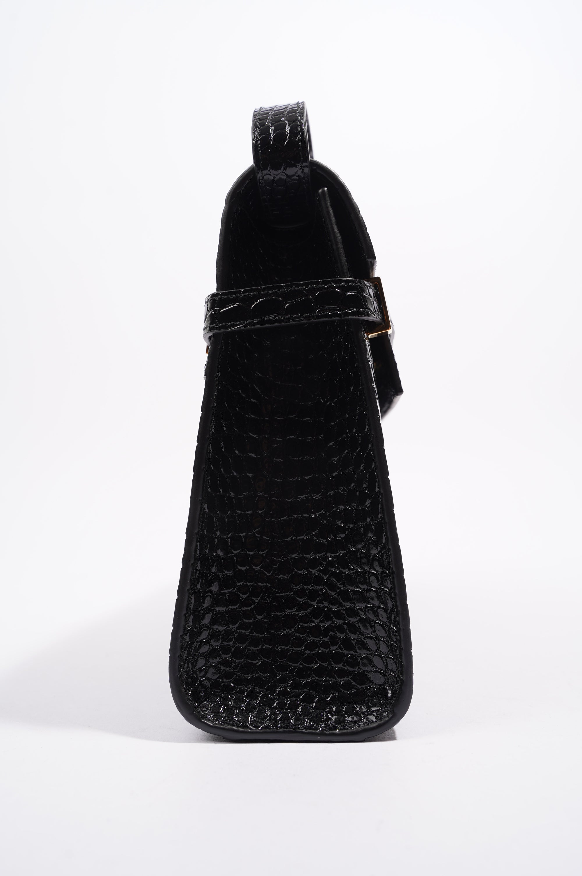 Saint Laurent Womens Manhattan Black Croc Medium