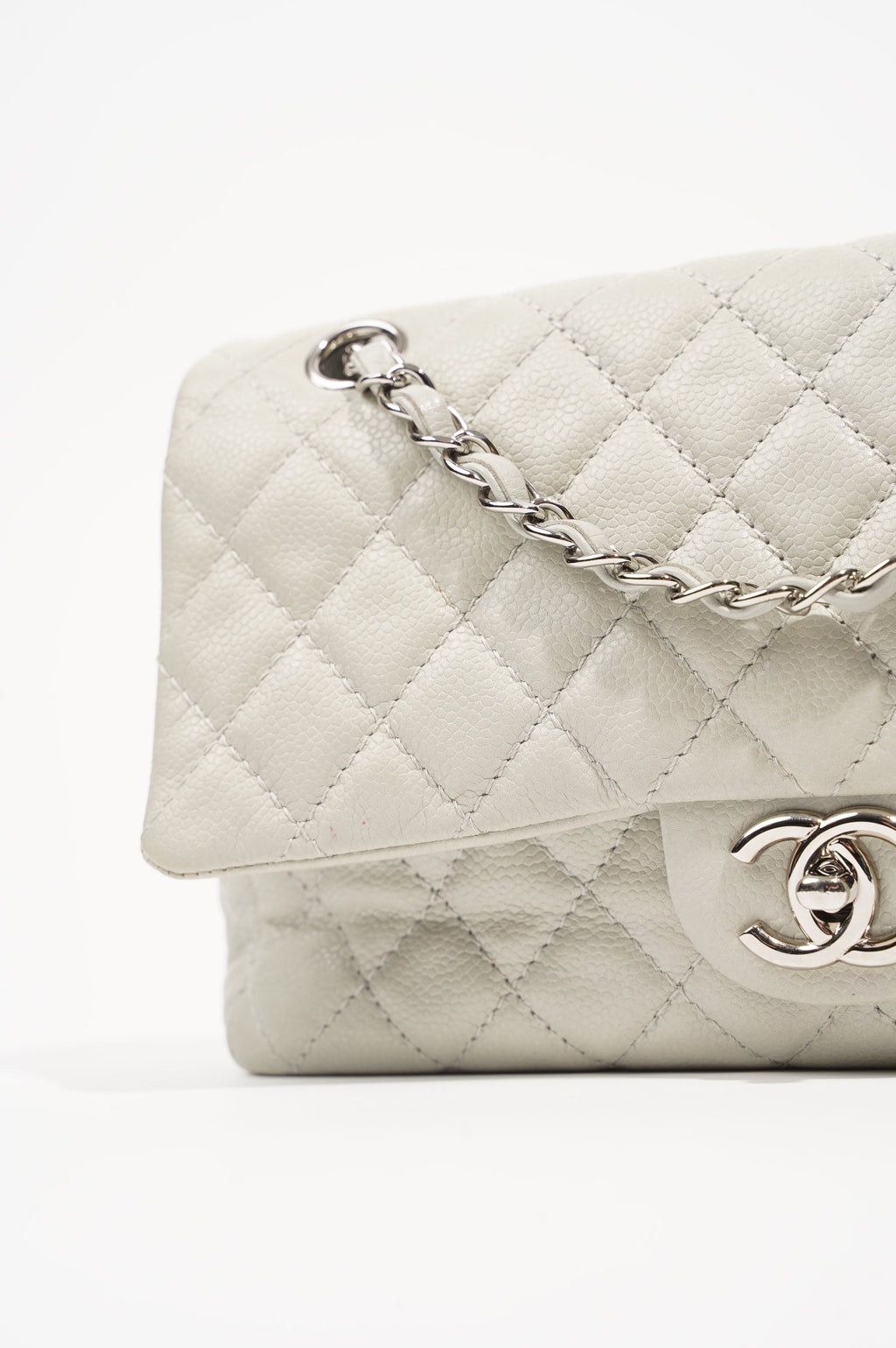 Chanel Quilted Caviar Leather Classic Double Flap Medium
