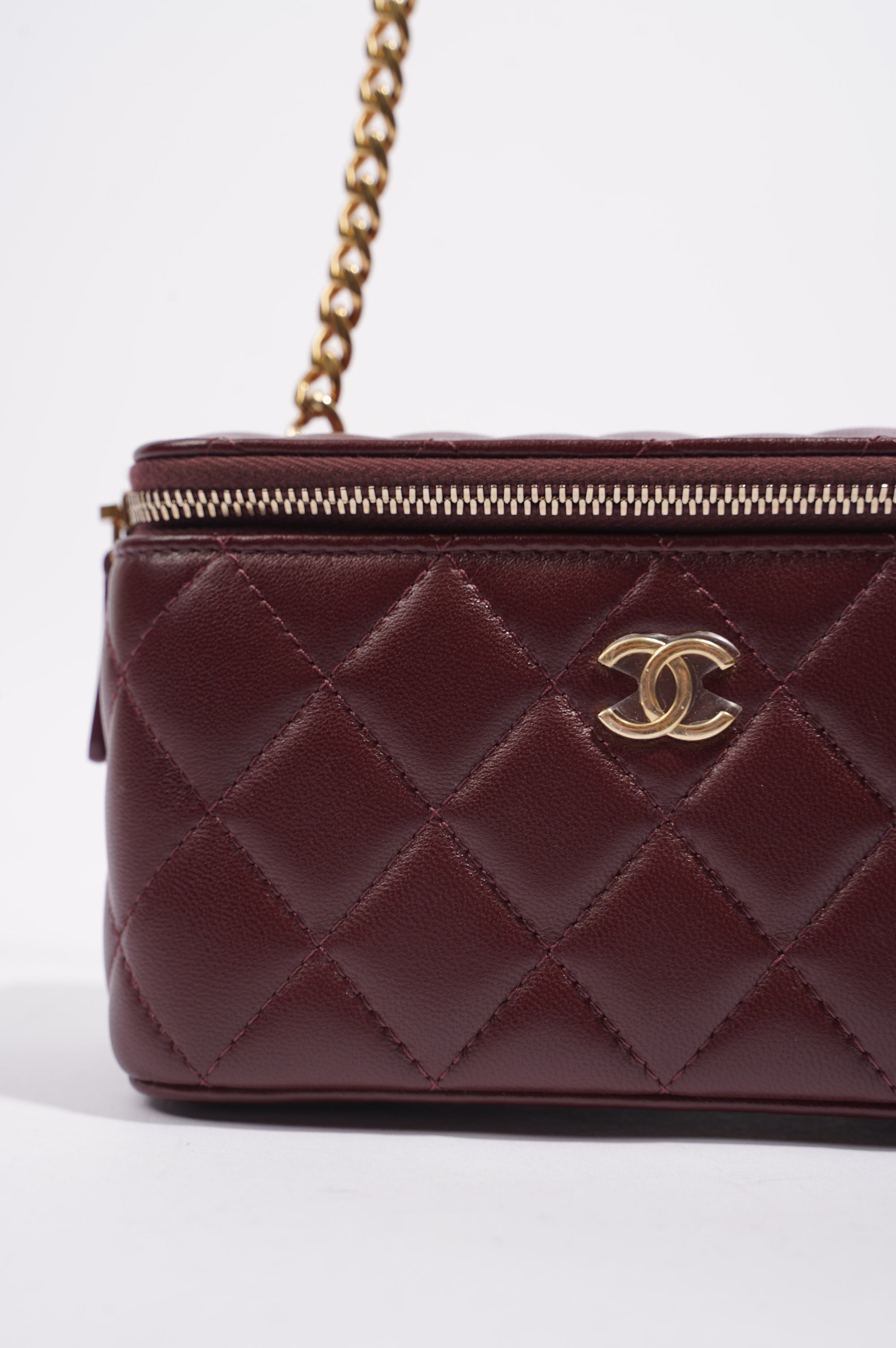 Chanel Womens Vanity Case Burgundy