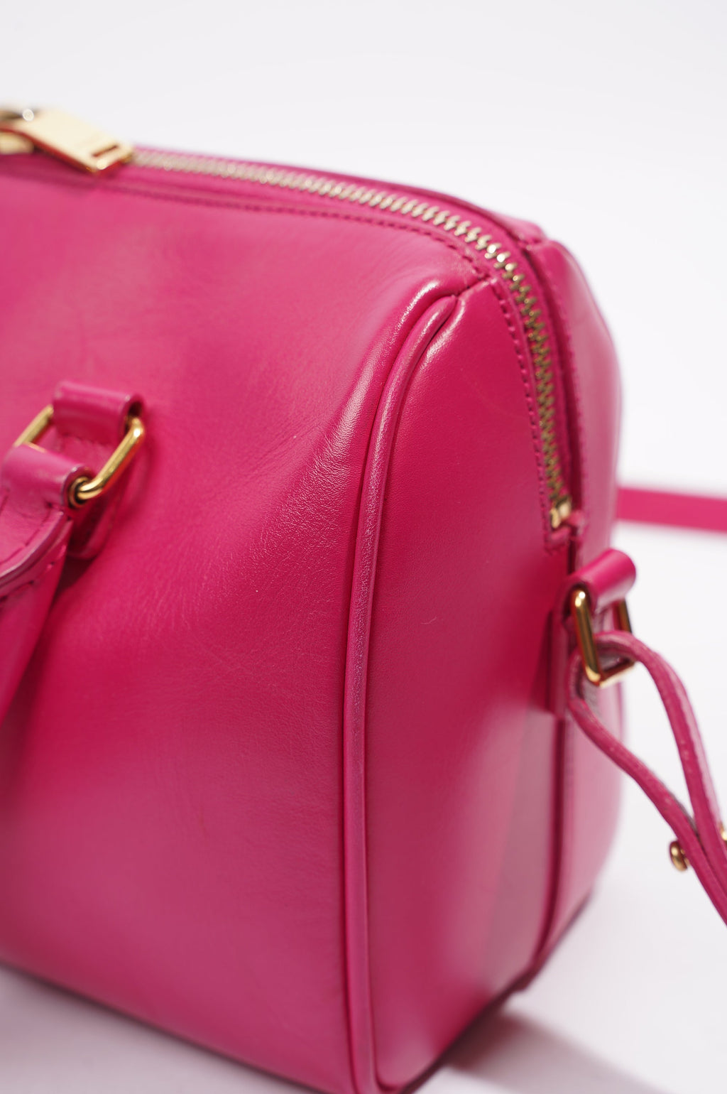 Saint Laurent Womens Duffle Bag Pink Leather Baby