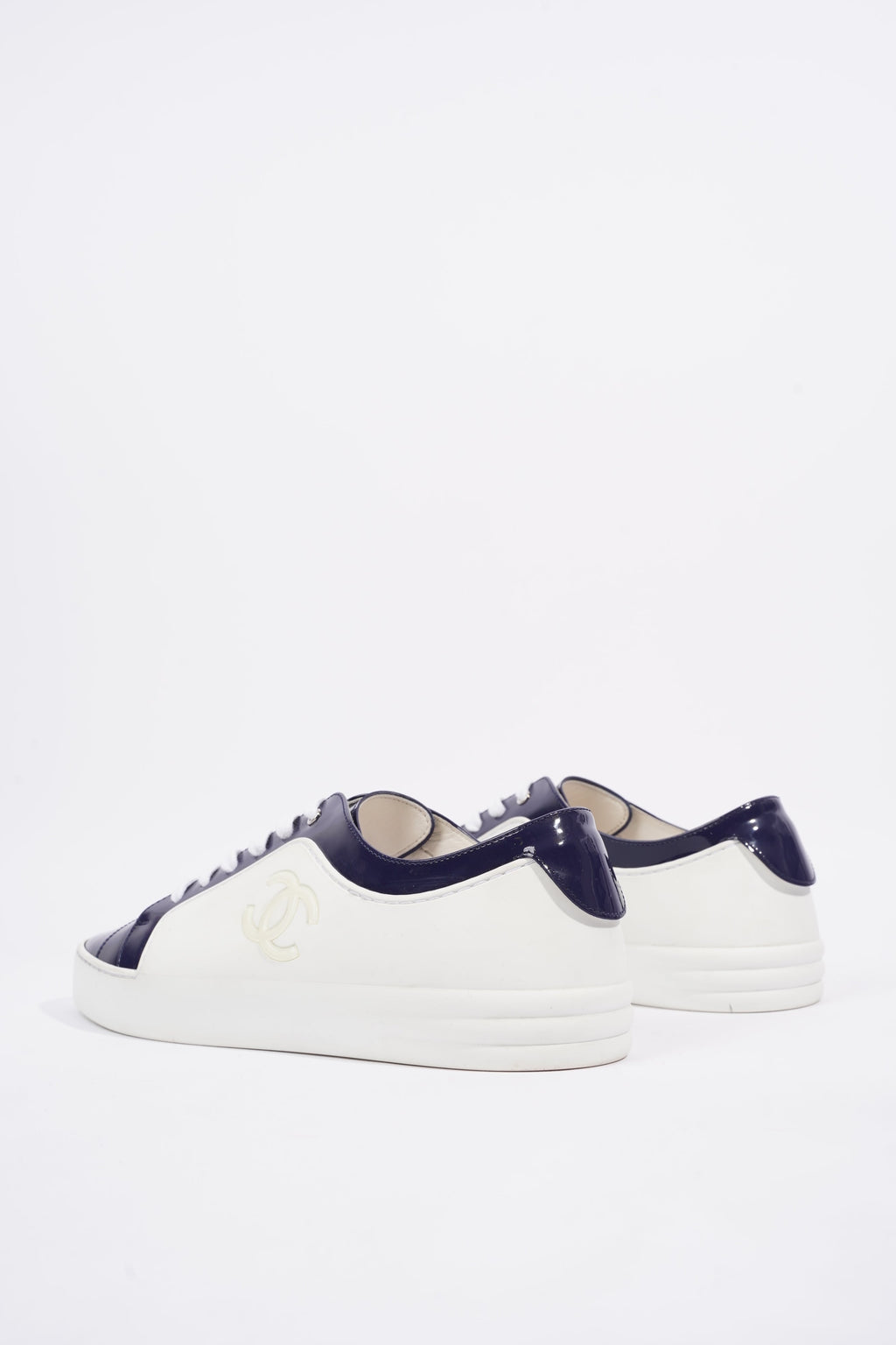 Chanel Womens CC Patent Logo Sneaker Blue / White EU 41 / UK 8