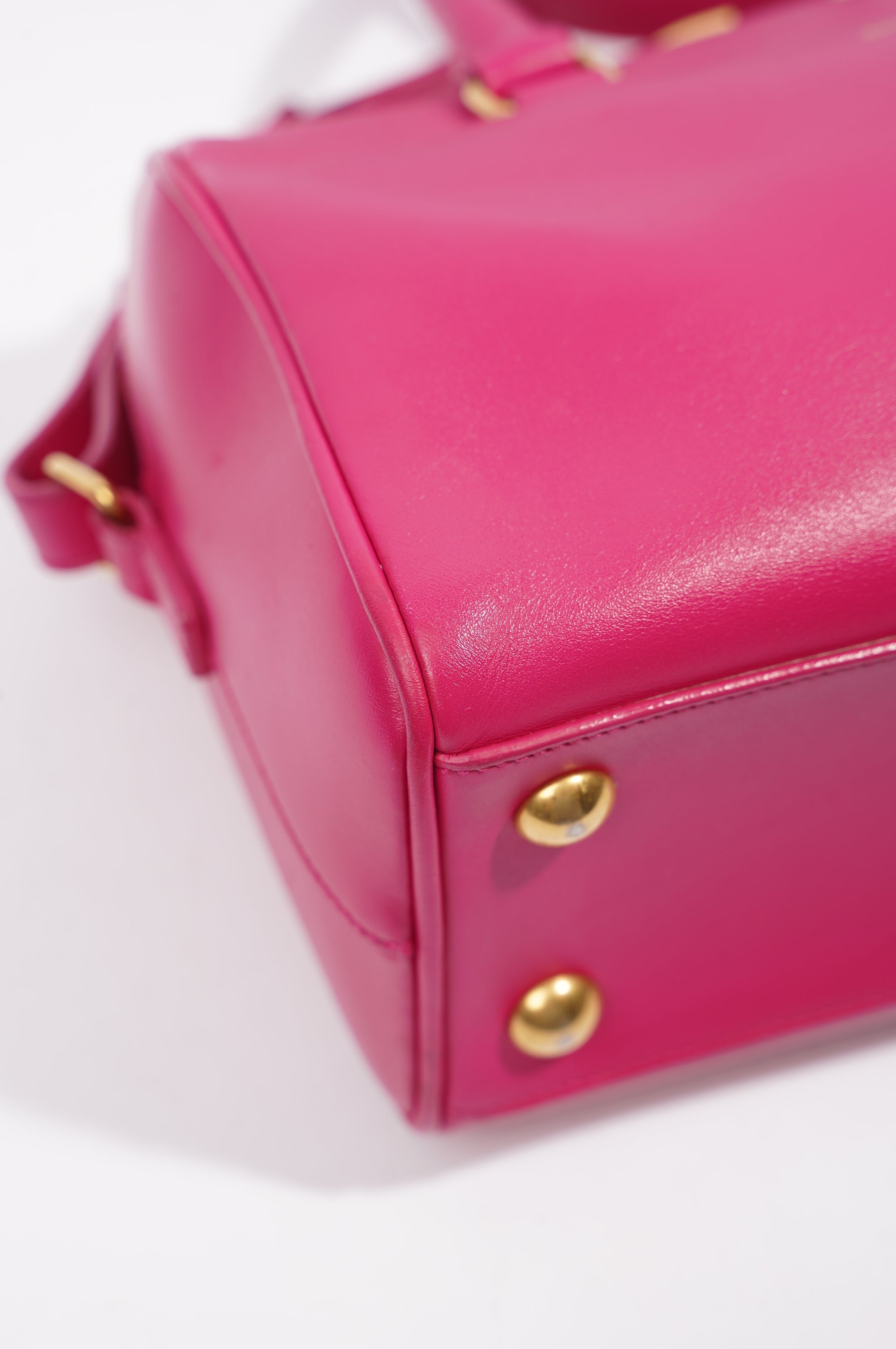Saint Laurent Womens Duffle Bag Pink Leather Baby