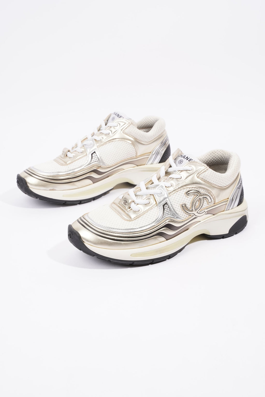 Chanel Womens CC Runner White / Silver EU 38 / UK 5