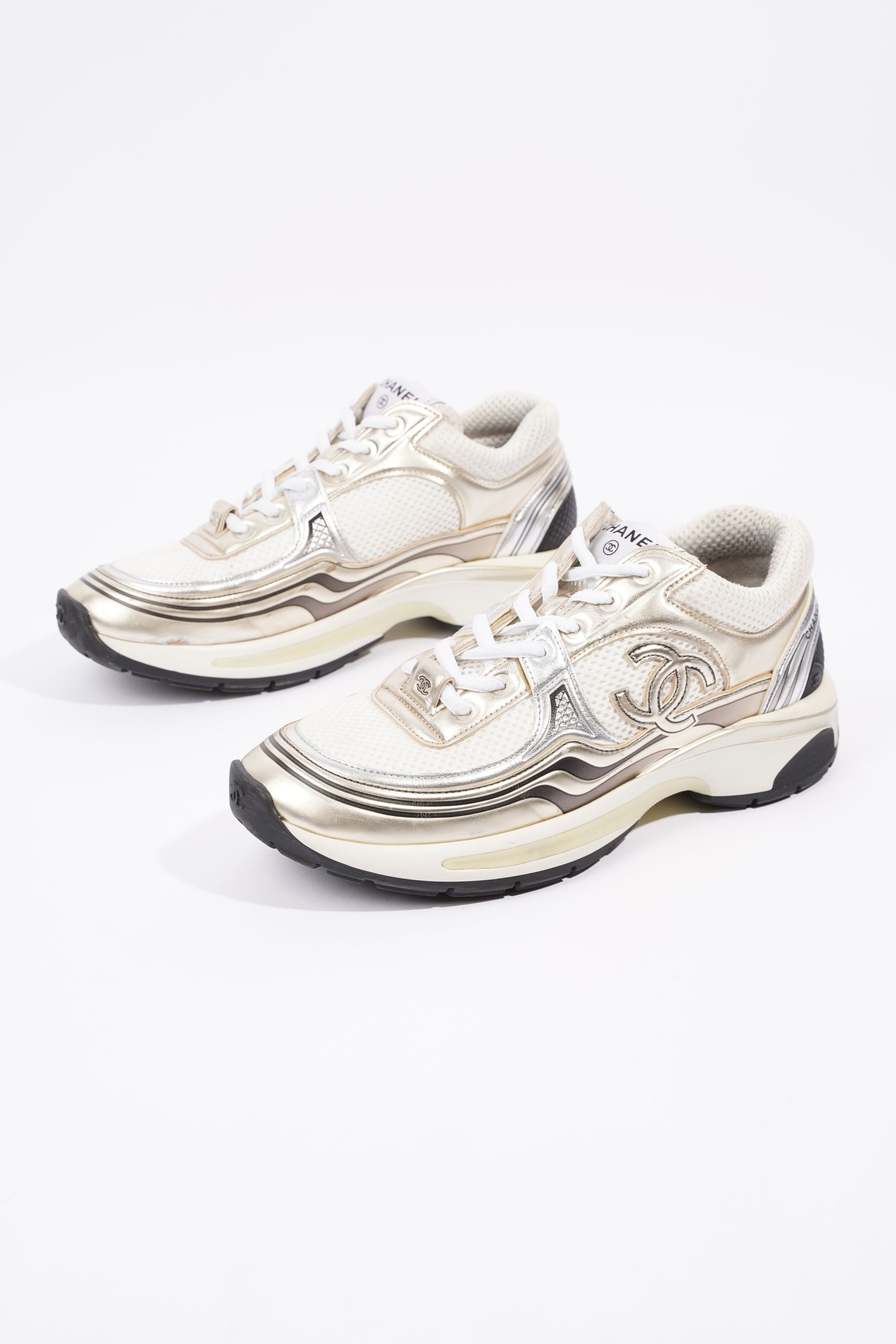 Chanel Womens CC Runner White / Silver EU 38 / UK 5