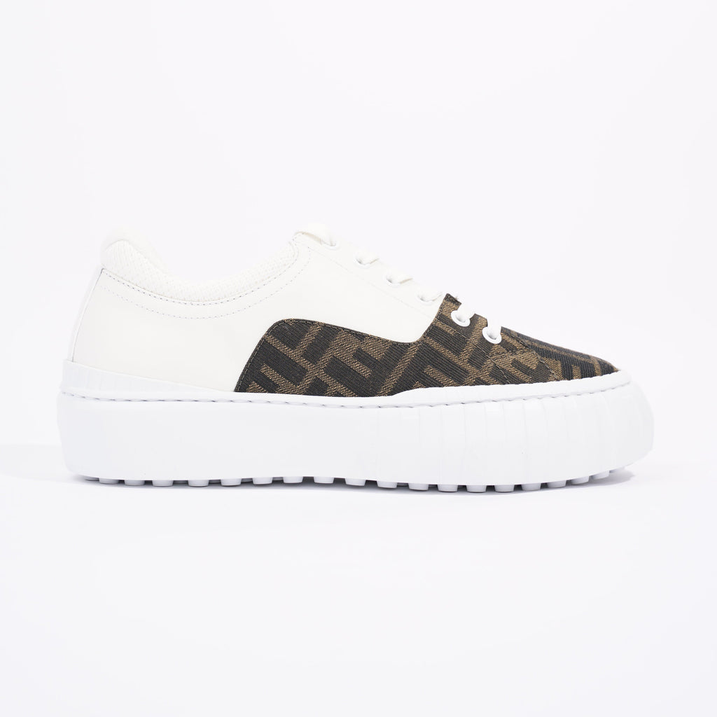 Fendi Womens Force Sneaker White / Monogram EU 38 / UK 5