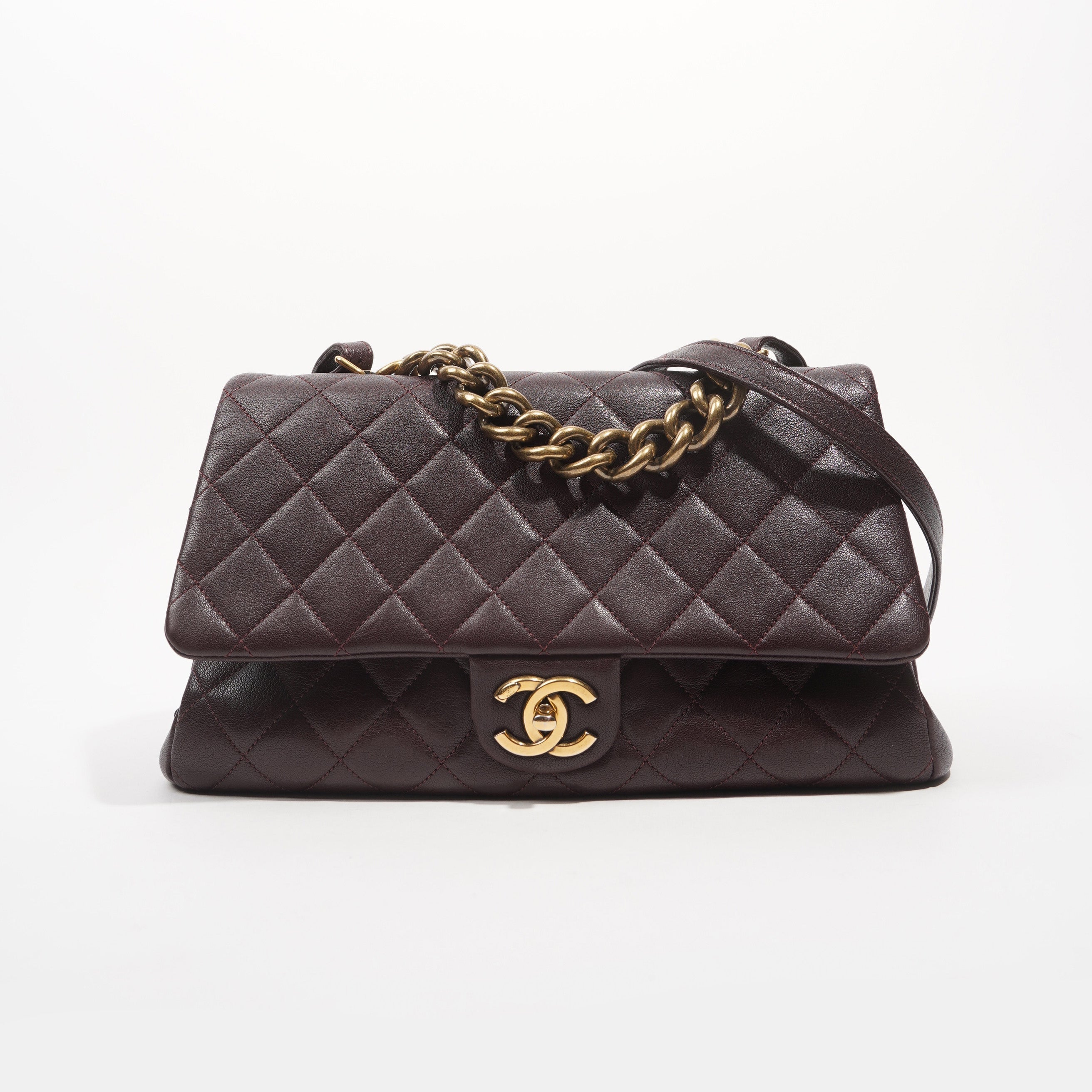 Chanel Womens Trapezio Purple