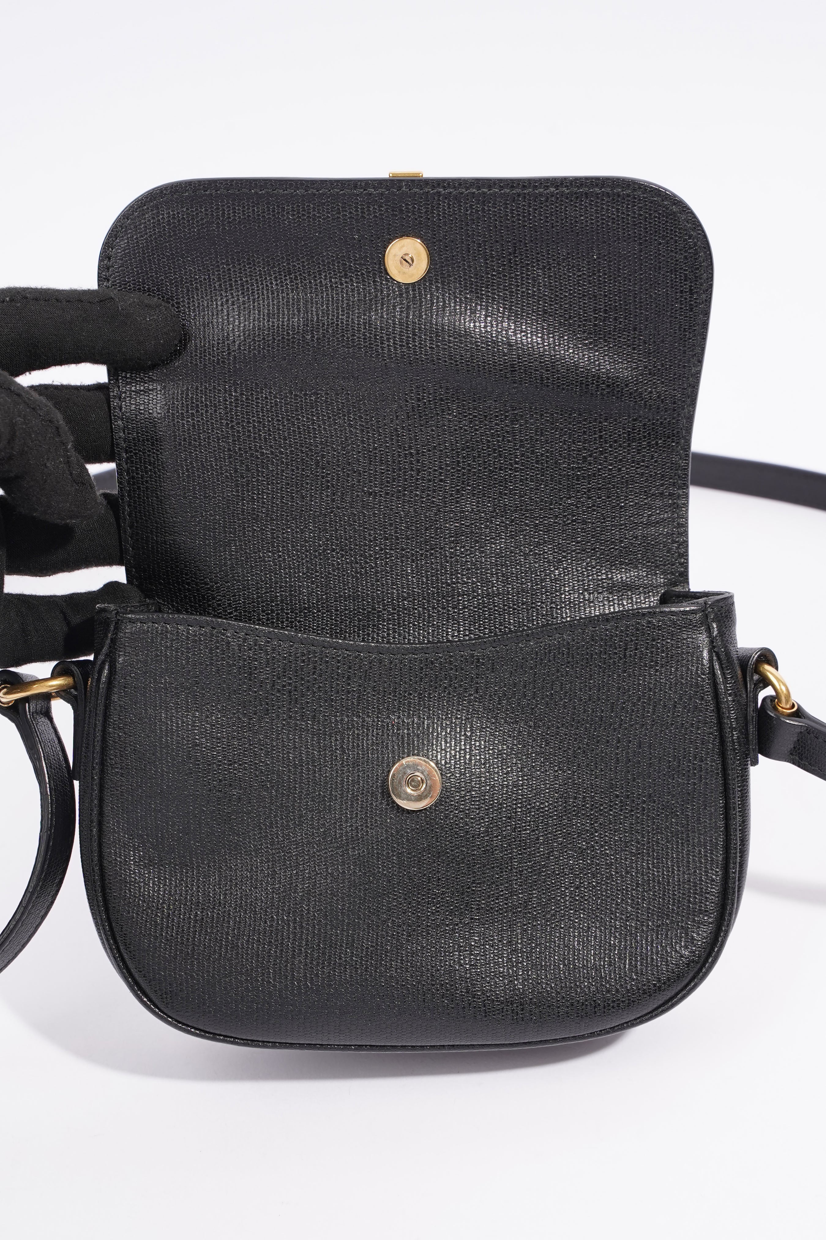 Saint Laurent Chyc Crossbody Bag Black Leather