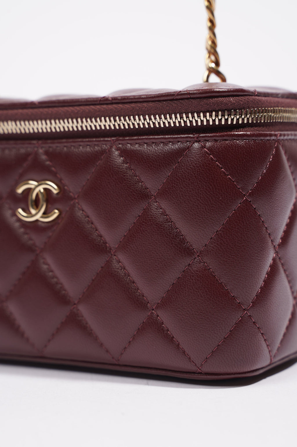 Chanel Womens Vanity Case Burgundy